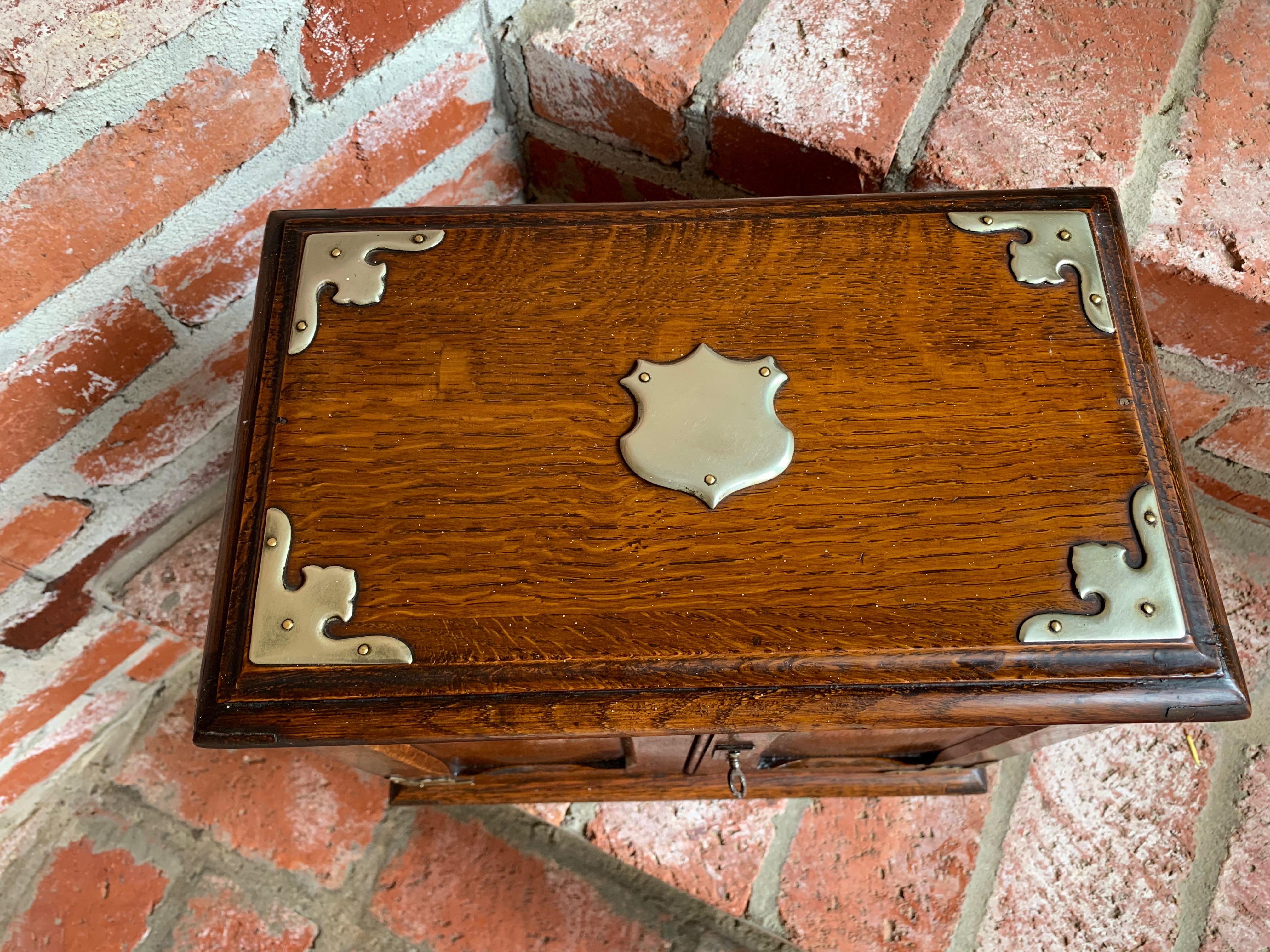 Antique English Tiger Oak Pipe Smoke Cabinet Card Game Box Humidor Lift Top 3