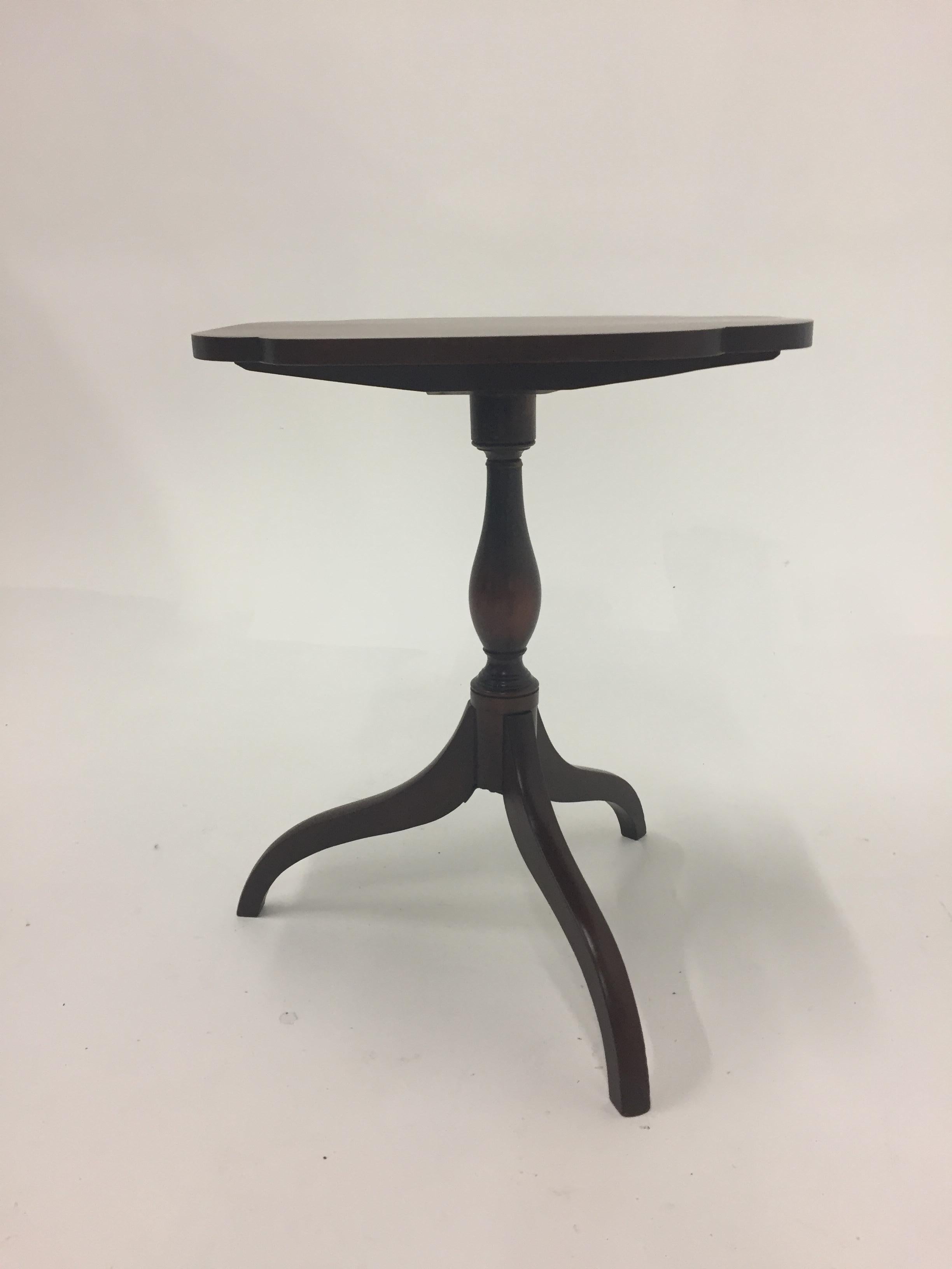 19th Century Antique English Tilt Top Mahogany Side Table For Sale