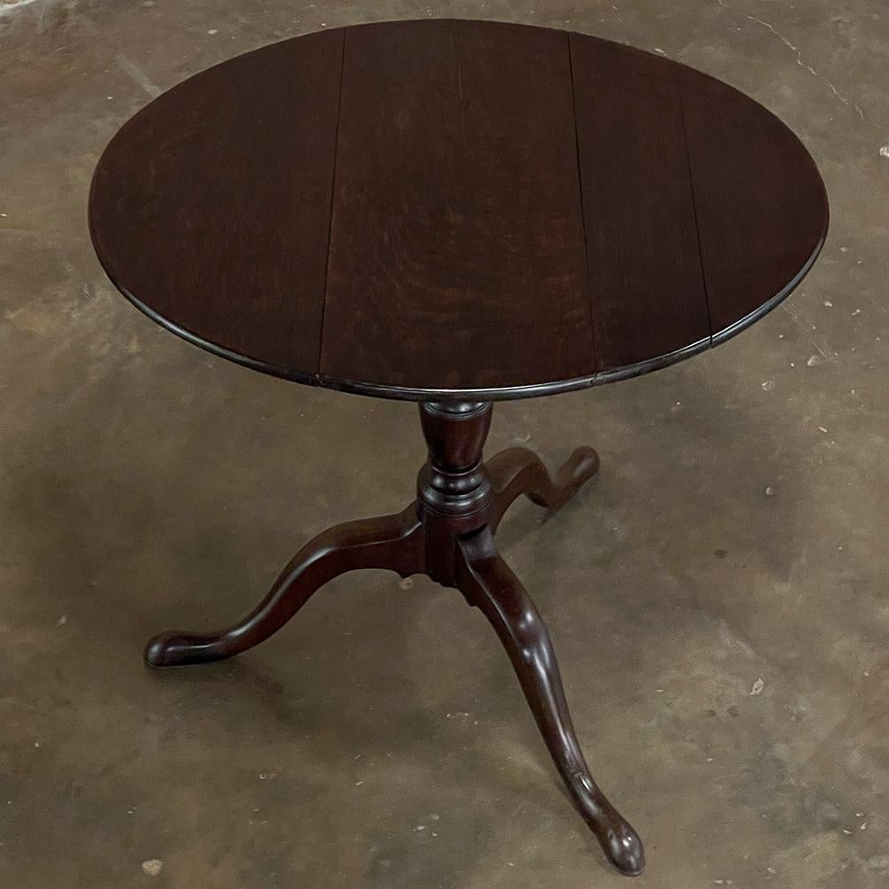 20th Century Antique English Tilt-Top Oval Lamp Table ~ End Table