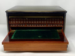 Antico cofanetto da viaggio e piano di scrittura inglese con eccezionale intarsio, 1850 circa