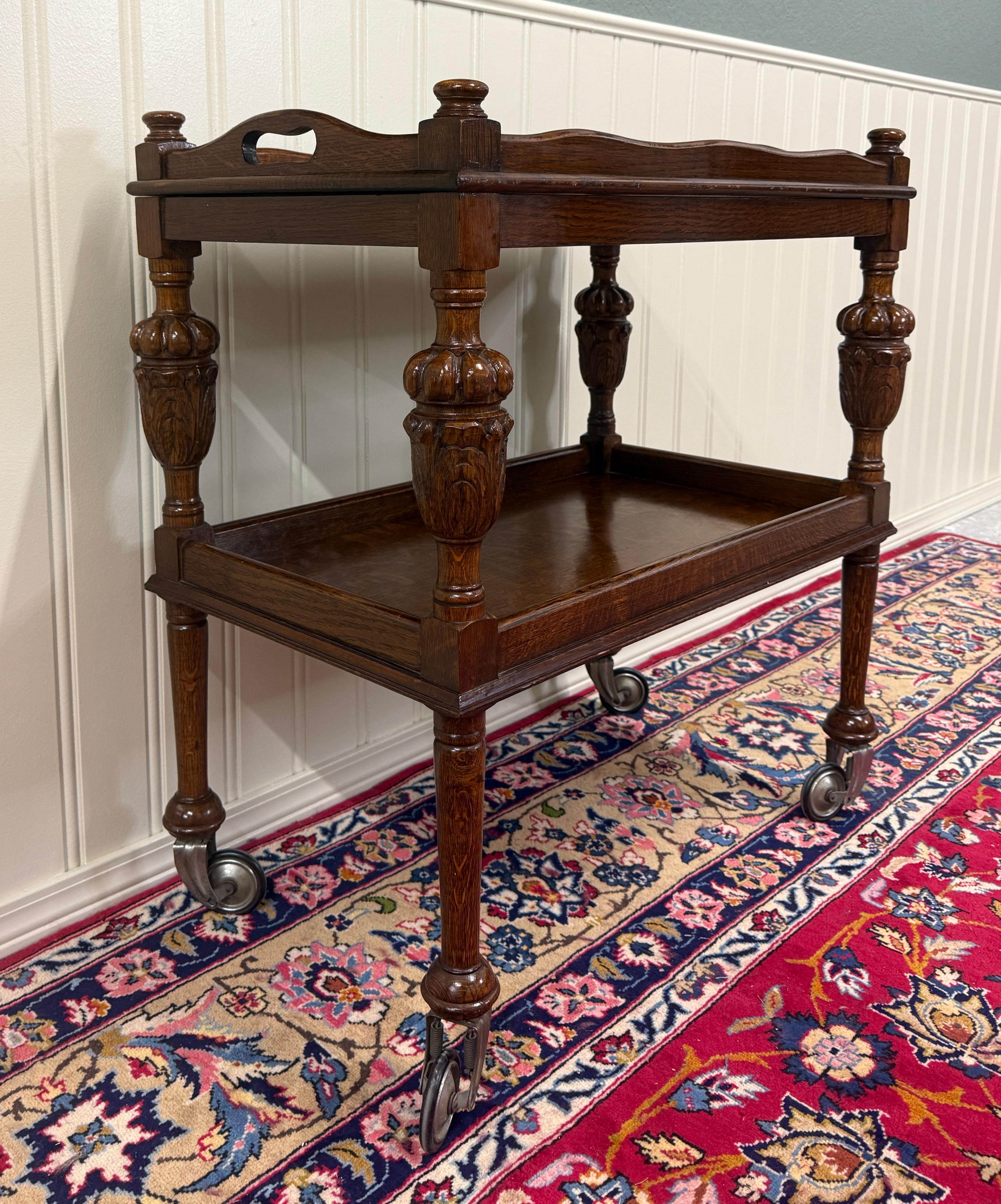 Antique English Trolley Tea Cart Pastry Cocktail Bar Cart Tray Tudor Oak 1930s For Sale 2