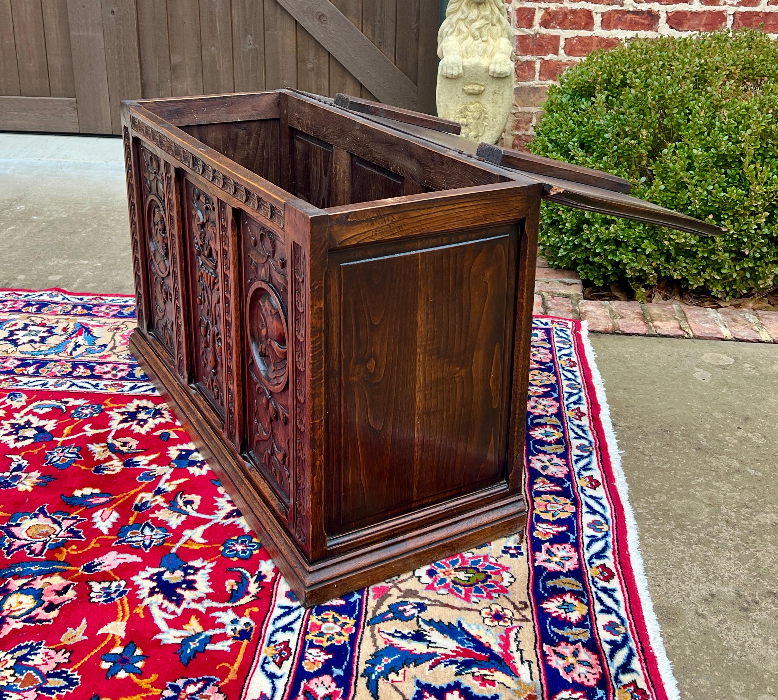 Antique English Trunk Chest Blanket Box Storage Coffer Oak c. 1900s-1920s For Sale 7