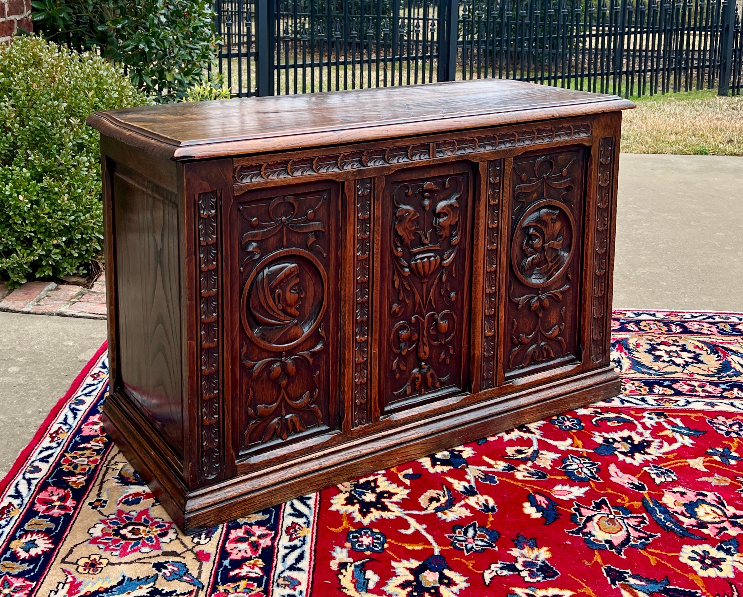Antique English Trunk Chest Blanket Box Storage Coffer Oak c. 1900s-1920s For Sale 9