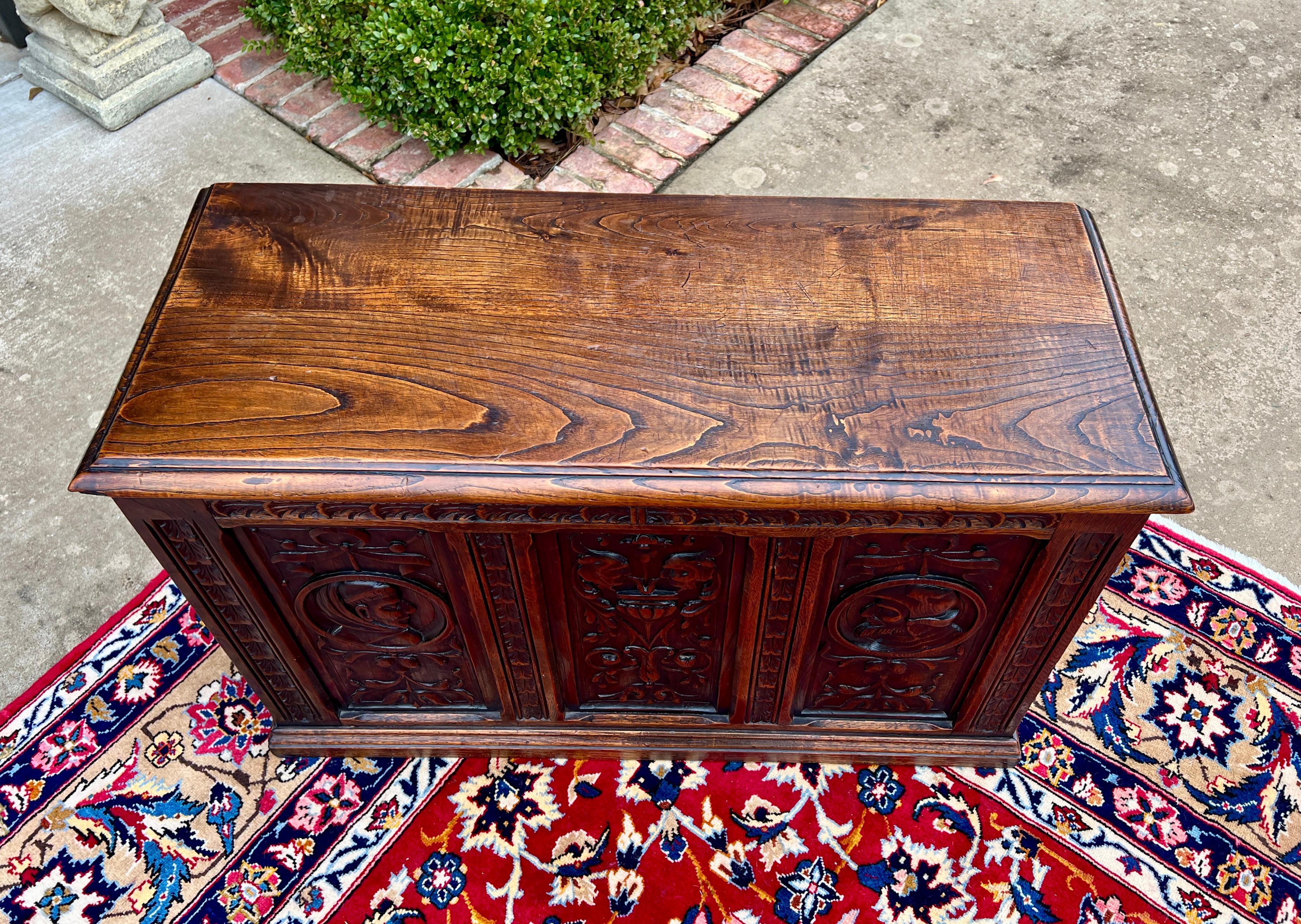 Antique English Trunk Chest Blanket Box Storage Coffer Oak c. 1900s-1920s For Sale 10
