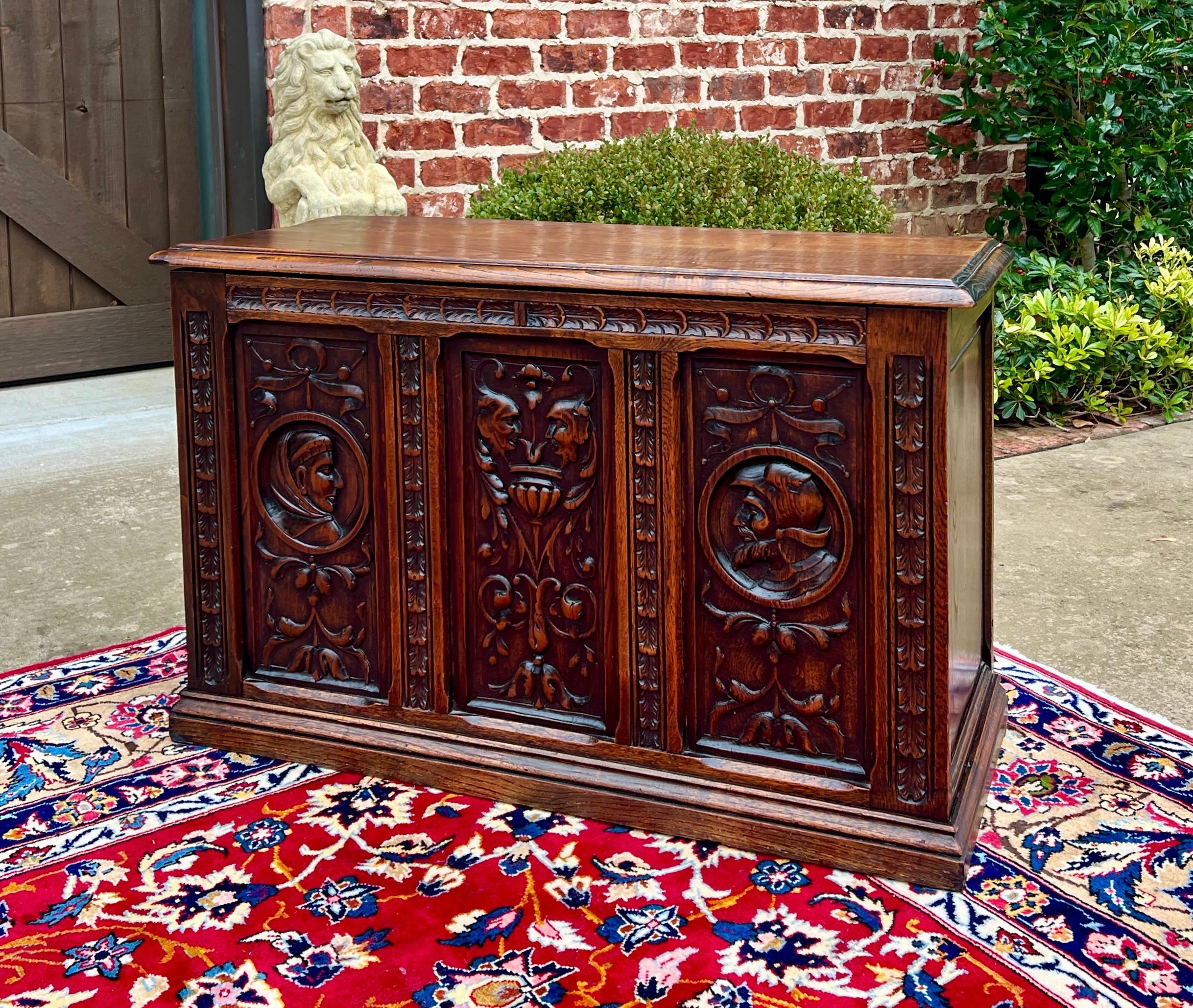 Antique English Trunk Chest Blanket Box Storage Coffer Oak c. 1900s-1920s For Sale 12