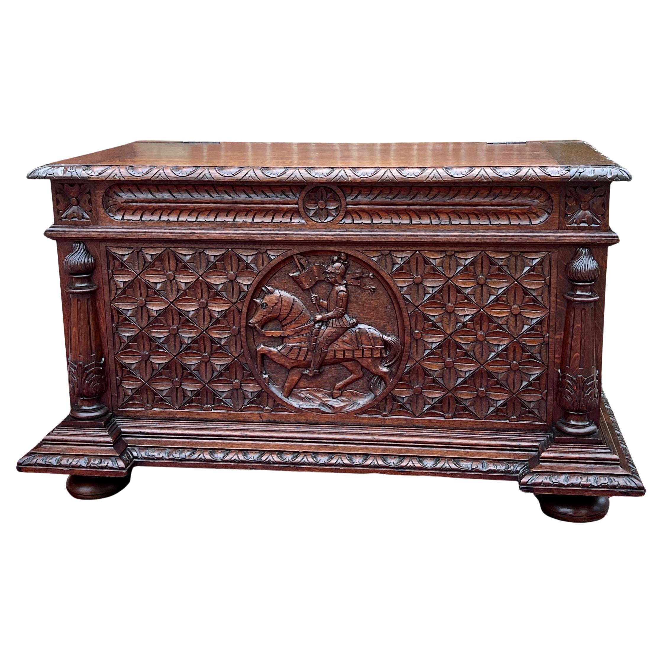 Antique English Trunk Chest Blanket Box Storage Coffer Oak Knight c. 1900-1920