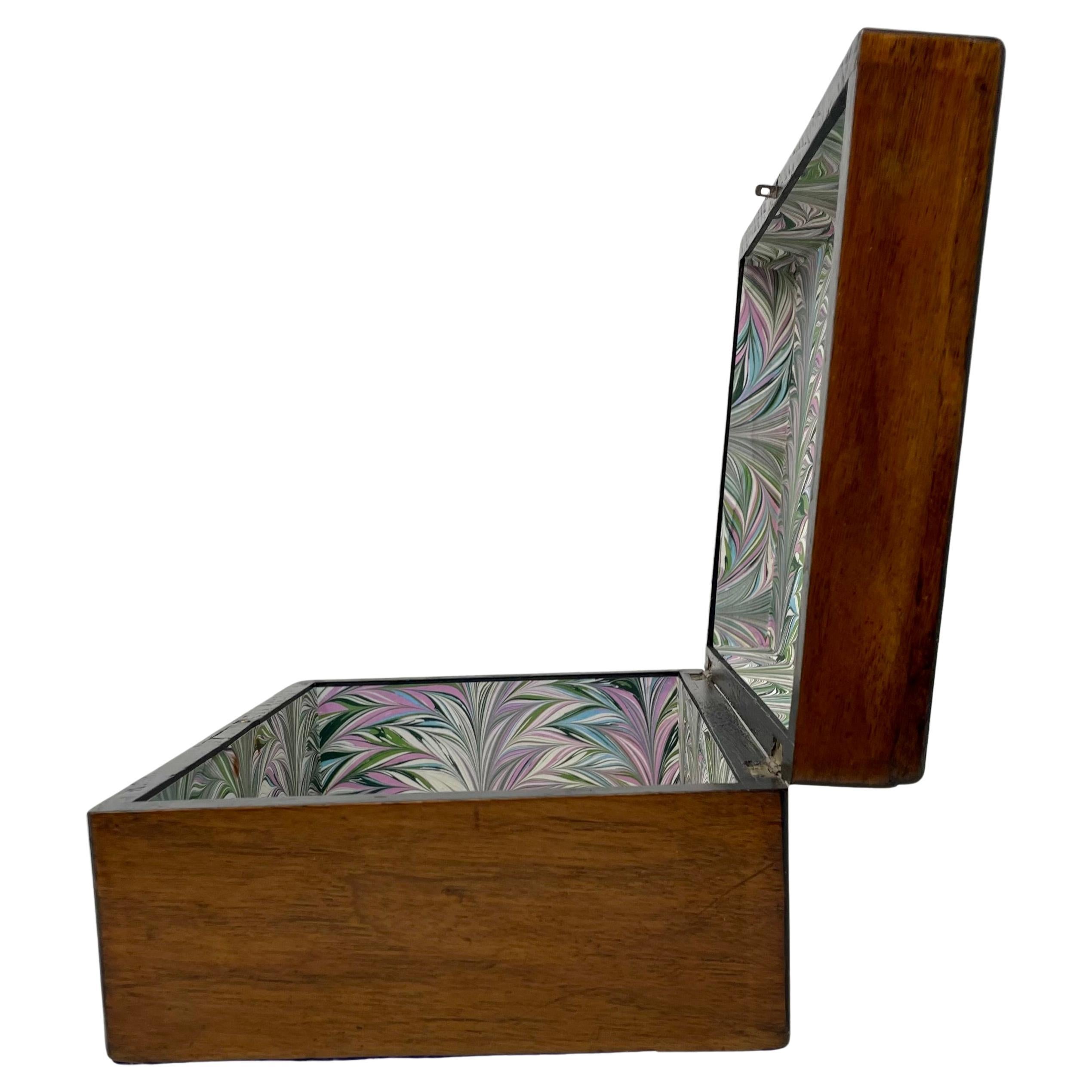 Antique English Tunbridge Marquetry Inlaid Oak Box, Circa 1900. 4