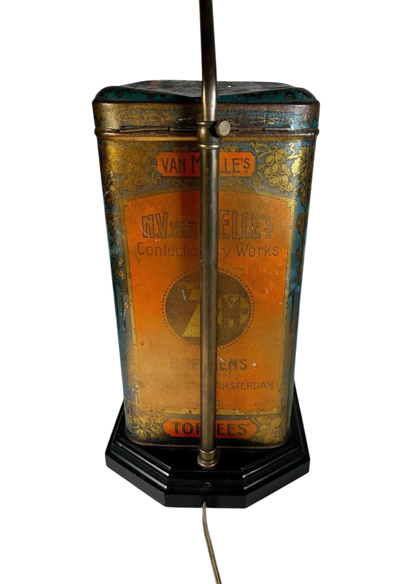 Antique English Van Melle's Toffees Tin Table Lamp With Parrots For Sale 6