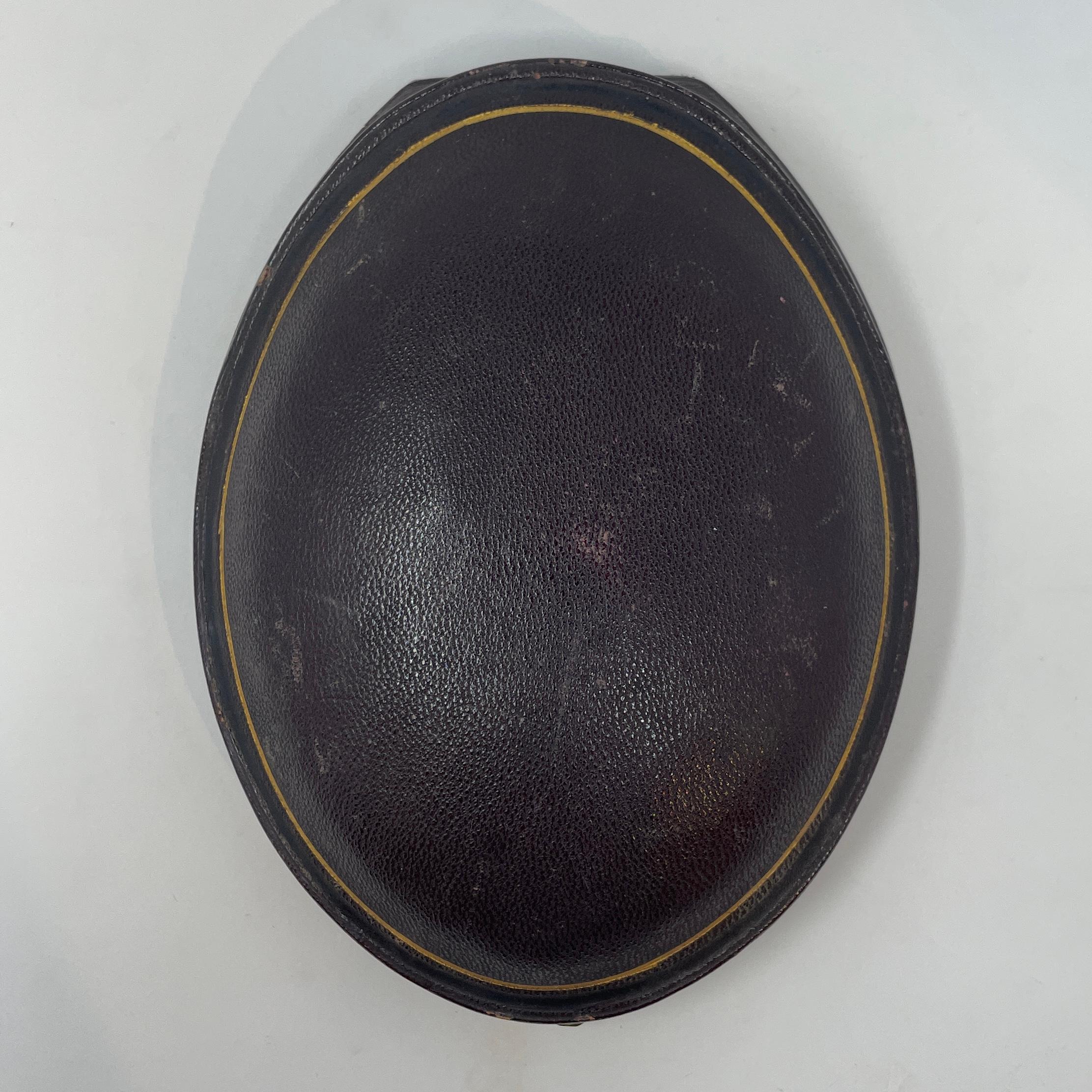 Antique English Victorian 15 Carat Gold Enamel Cameo Suite in Original Box For Sale 6
