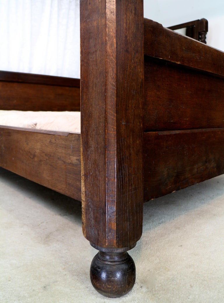 Antique English Victorian Arts and Crafts Oak Four Poster Bed For Sale