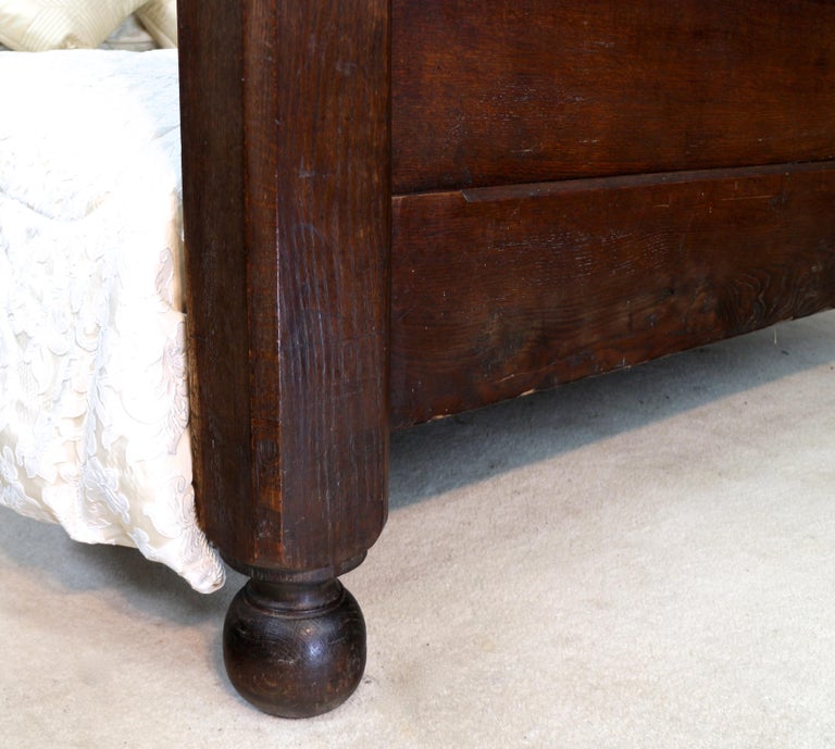 Antique English Victorian Arts and Crafts Oak Four Poster Bed For Sale