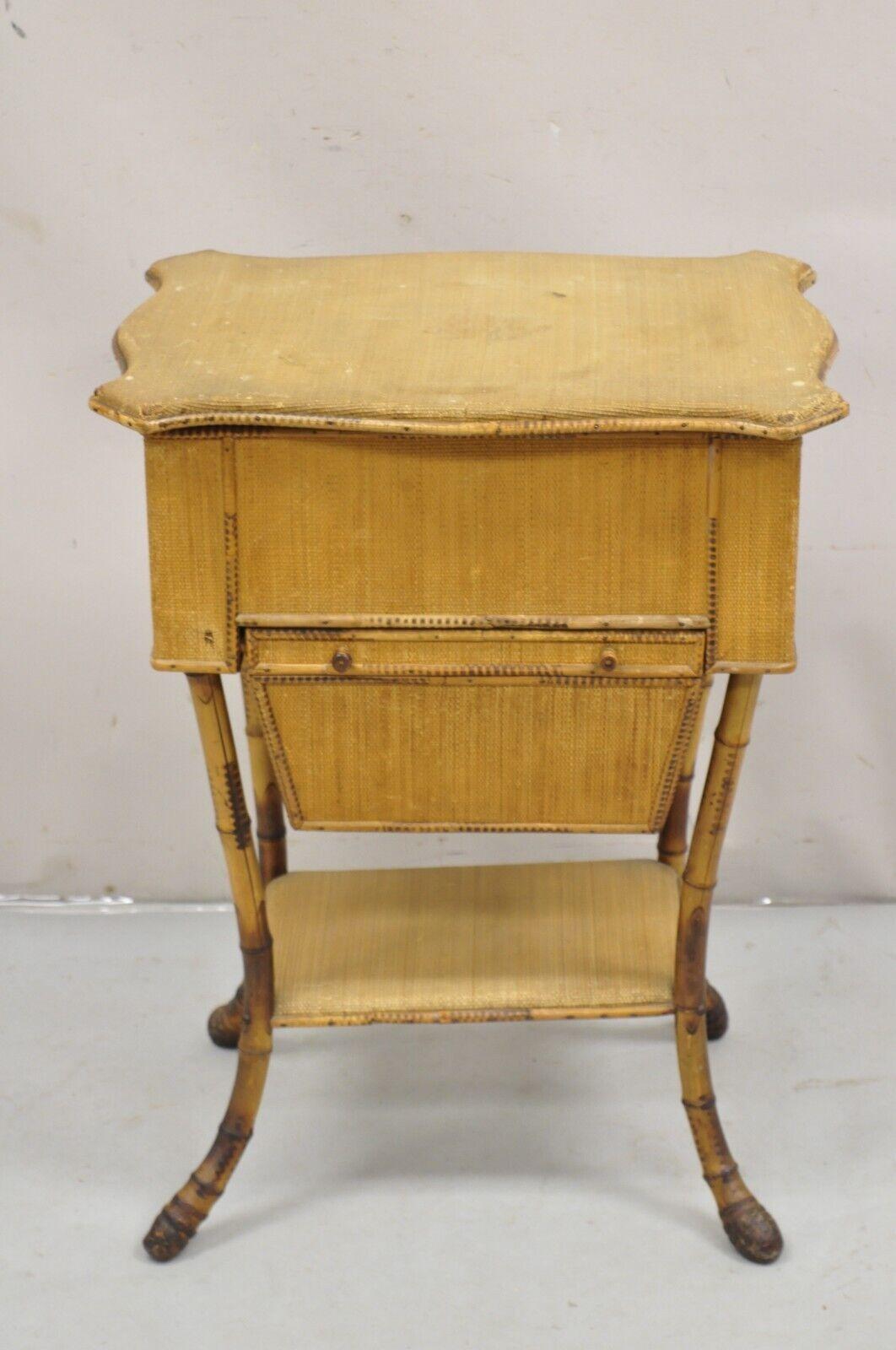 Antique English Victorian Bamboo Rattan Sewing Box Work Stand Side Table In Good Condition For Sale In Philadelphia, PA