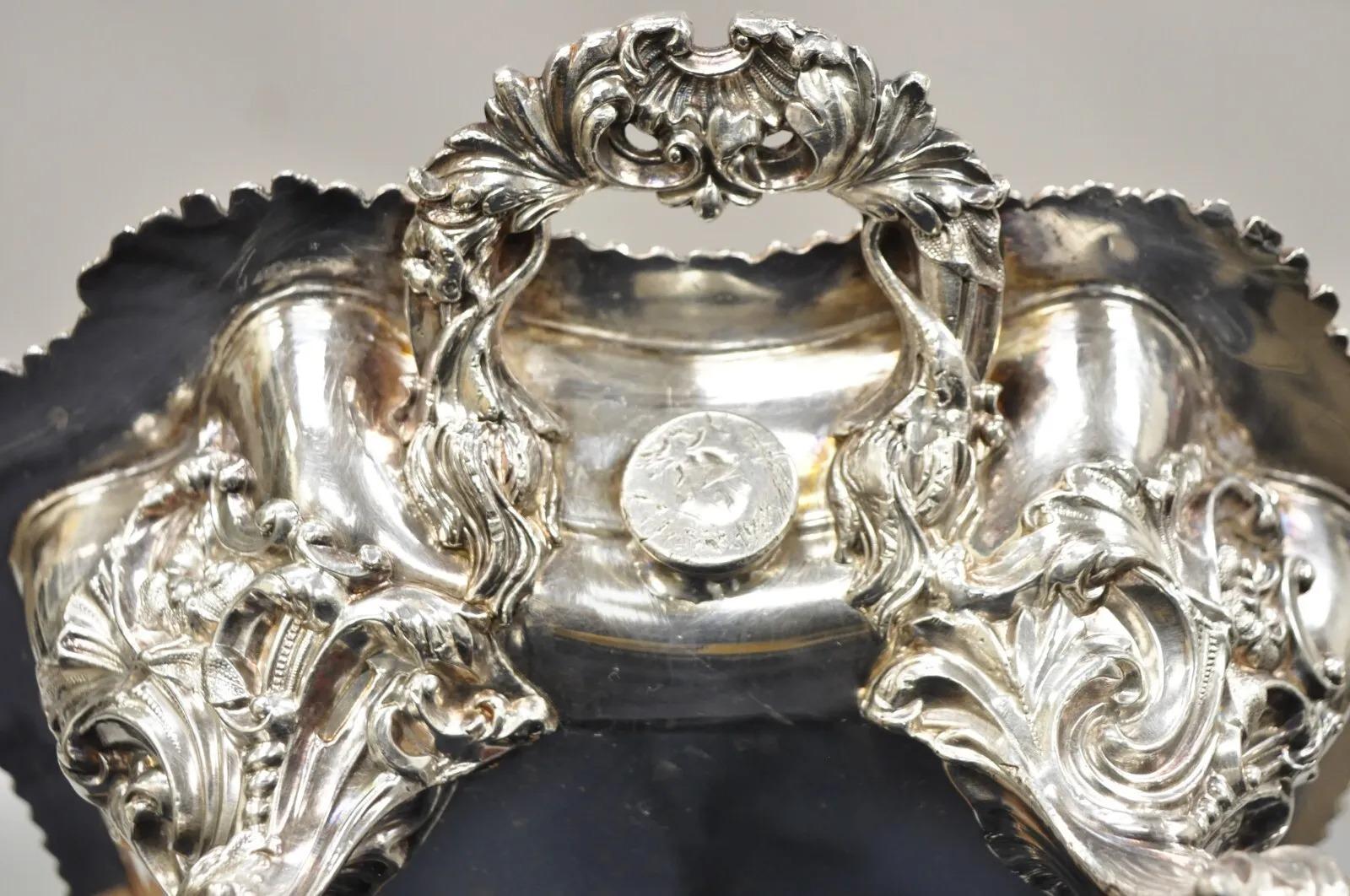 Antique English Victorian Baroque Silver Plated Serving Platter Dish Warmer For Sale 3