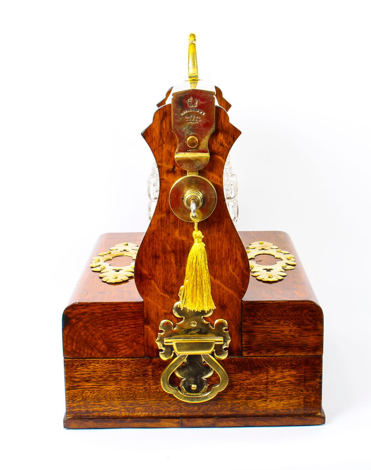 Antique English Victorian Betjemans Oak & Brass Tantalus & Humidor 19th Century 11