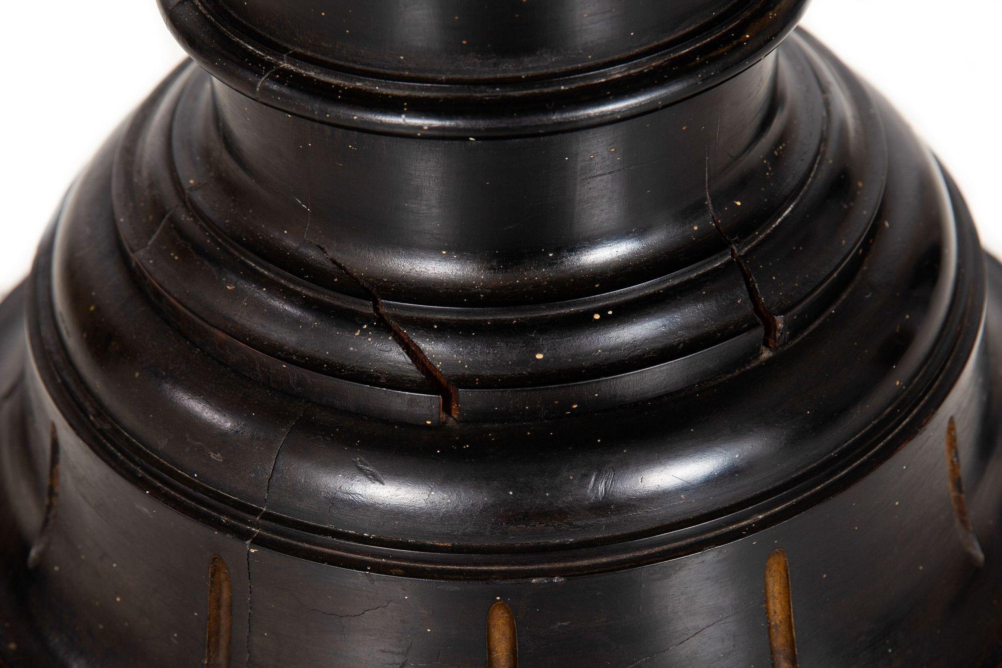 Antique English Victorian Black Ebonized Pedestal circa 1870 For Sale 5