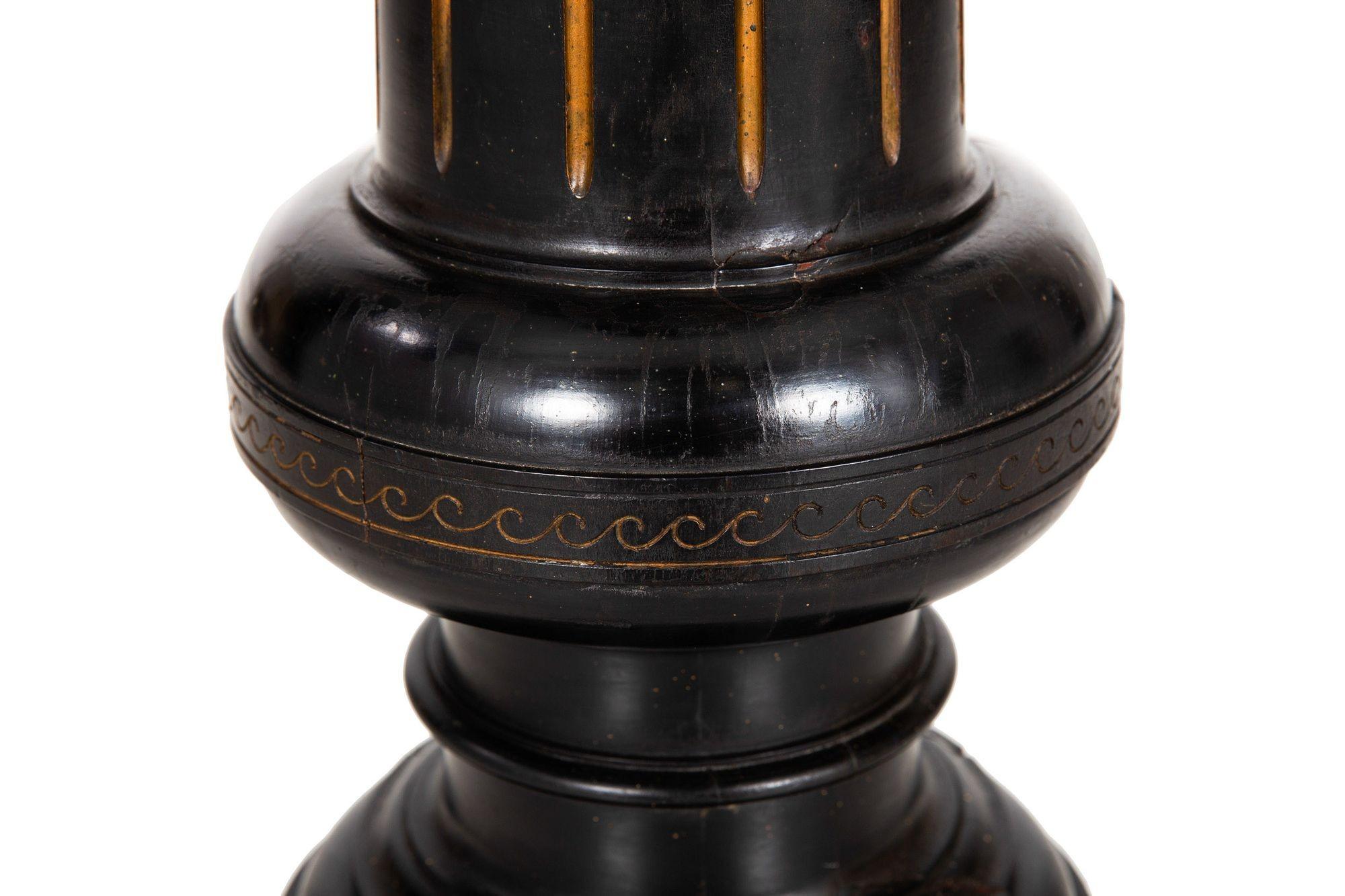Antique English Victorian Black Ebonized Pedestal circa 1870 For Sale 4