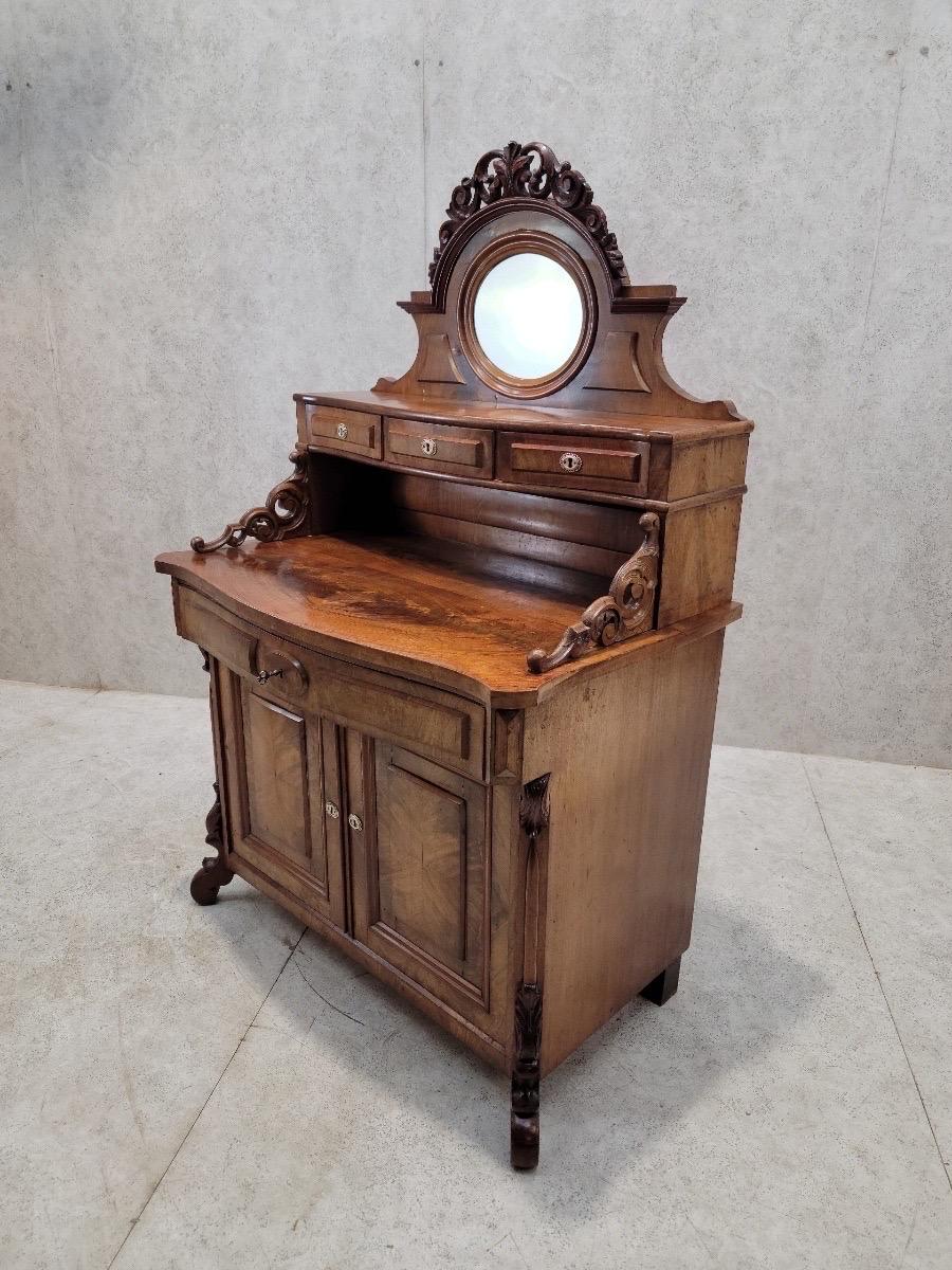 Antique English Victorian Bookmatched Mahogany Mirror Topped Chiffonier For Sale 5