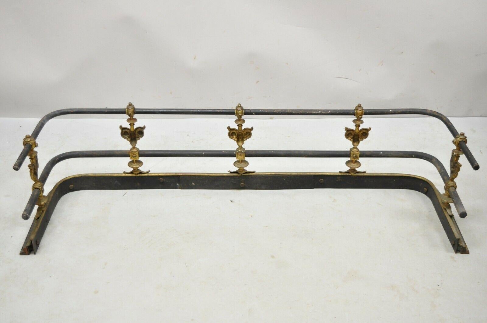 Antique English Victorian Brass Cast Iron Leaf Scroll Fireplace Surround Fender For Sale 5