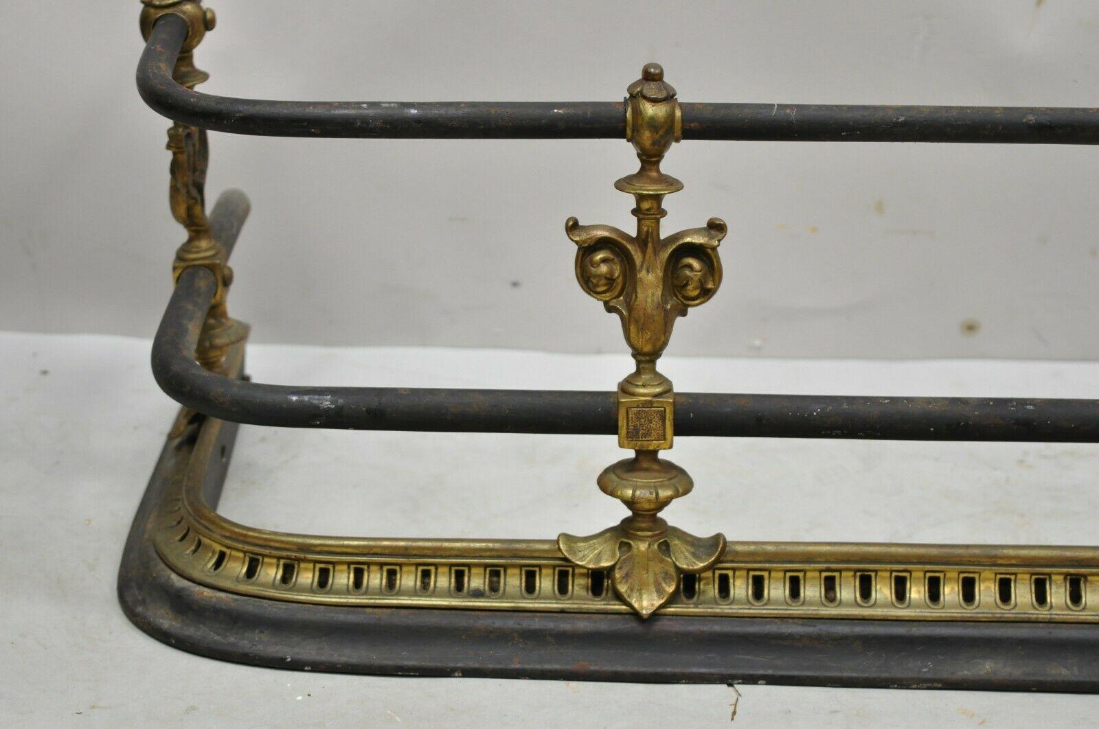 19th Century Antique English Victorian Brass Cast Iron Leaf Scroll Fireplace Surround Fender For Sale