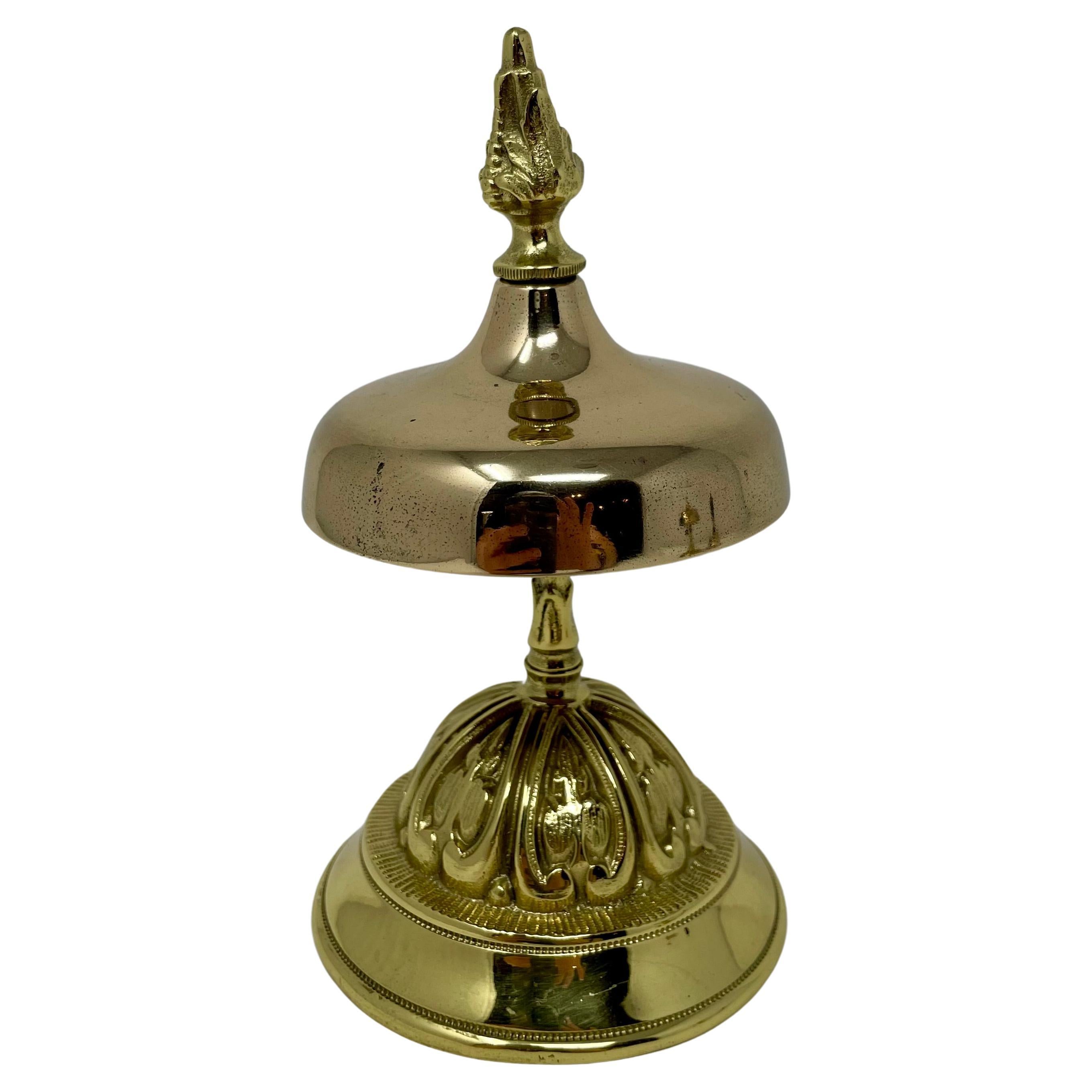 Antique English Victorian Brass Desk Bell, Circa 1880-1890. For Sale 2