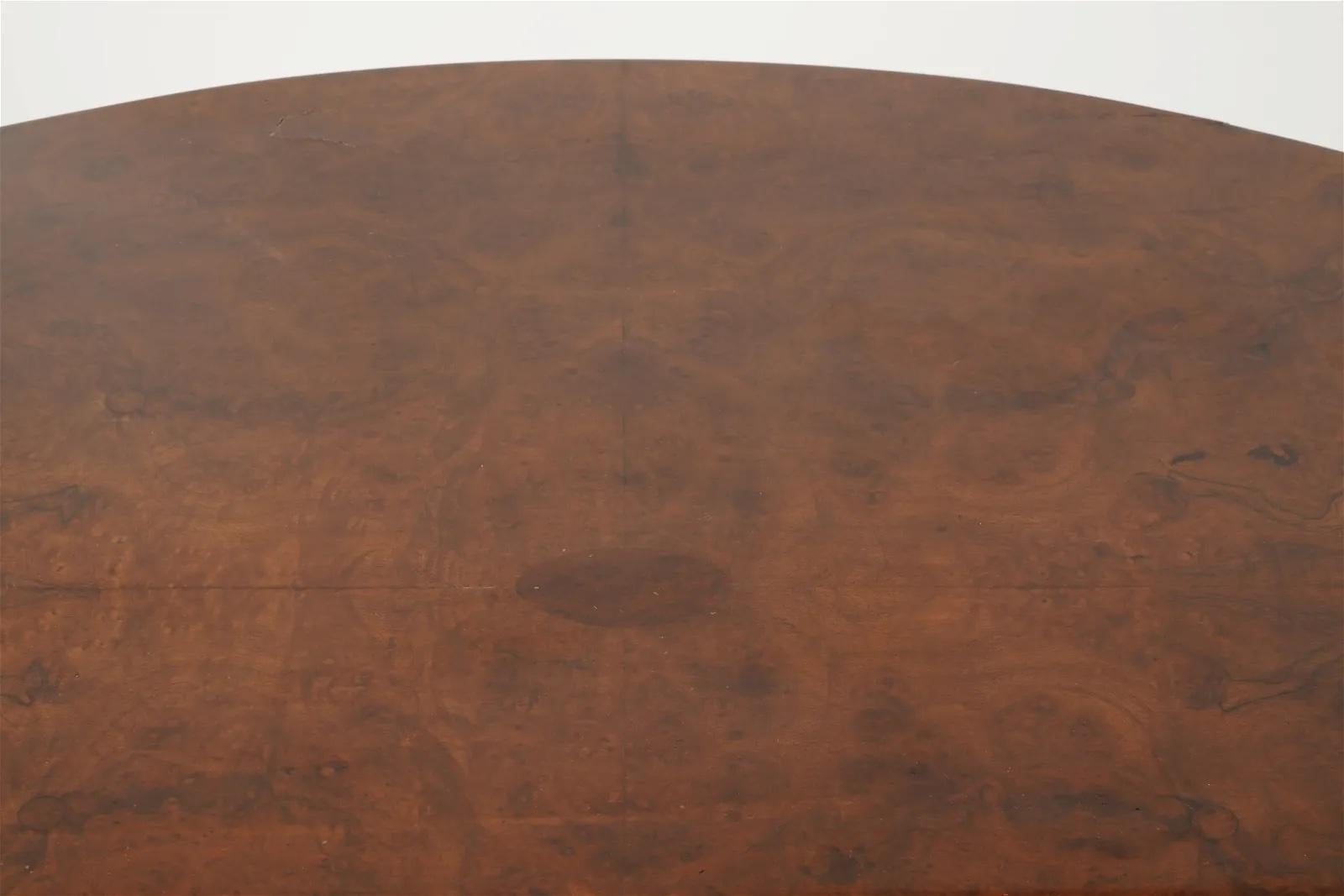 Antique English Victorian Burl Walnut Tilt Top Center Table - Mid 19th Century For Sale 3