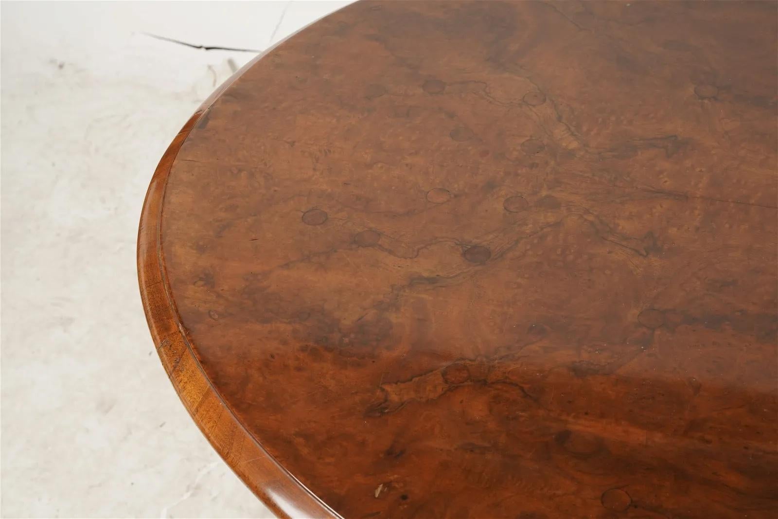 Antique English Victorian Burl Walnut Tilt Top Center Table - Mid 19th Century For Sale 4