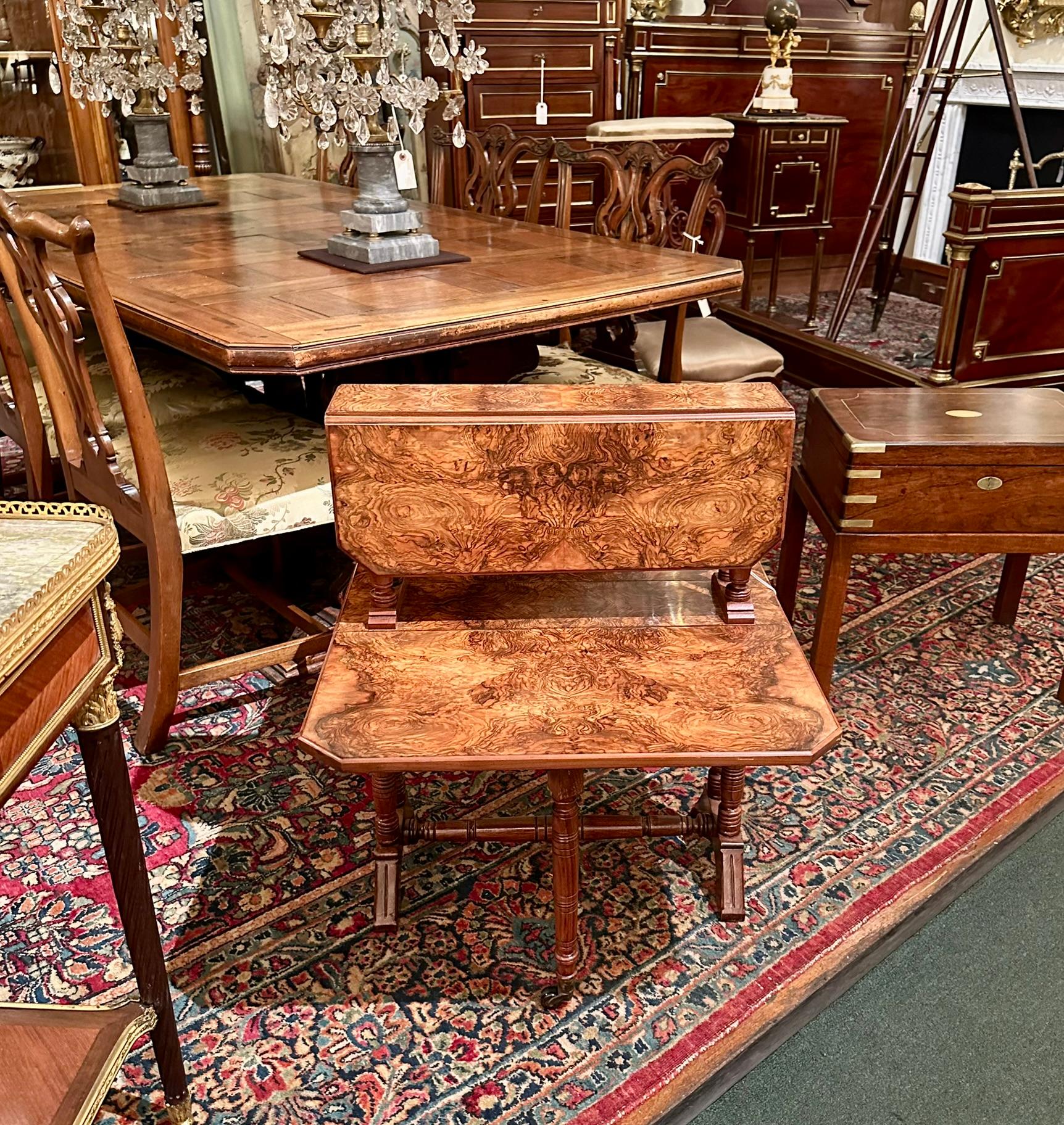 Antique English Victorian Burled Walnut Sutherland Table, Circa 1880's. For Sale 5