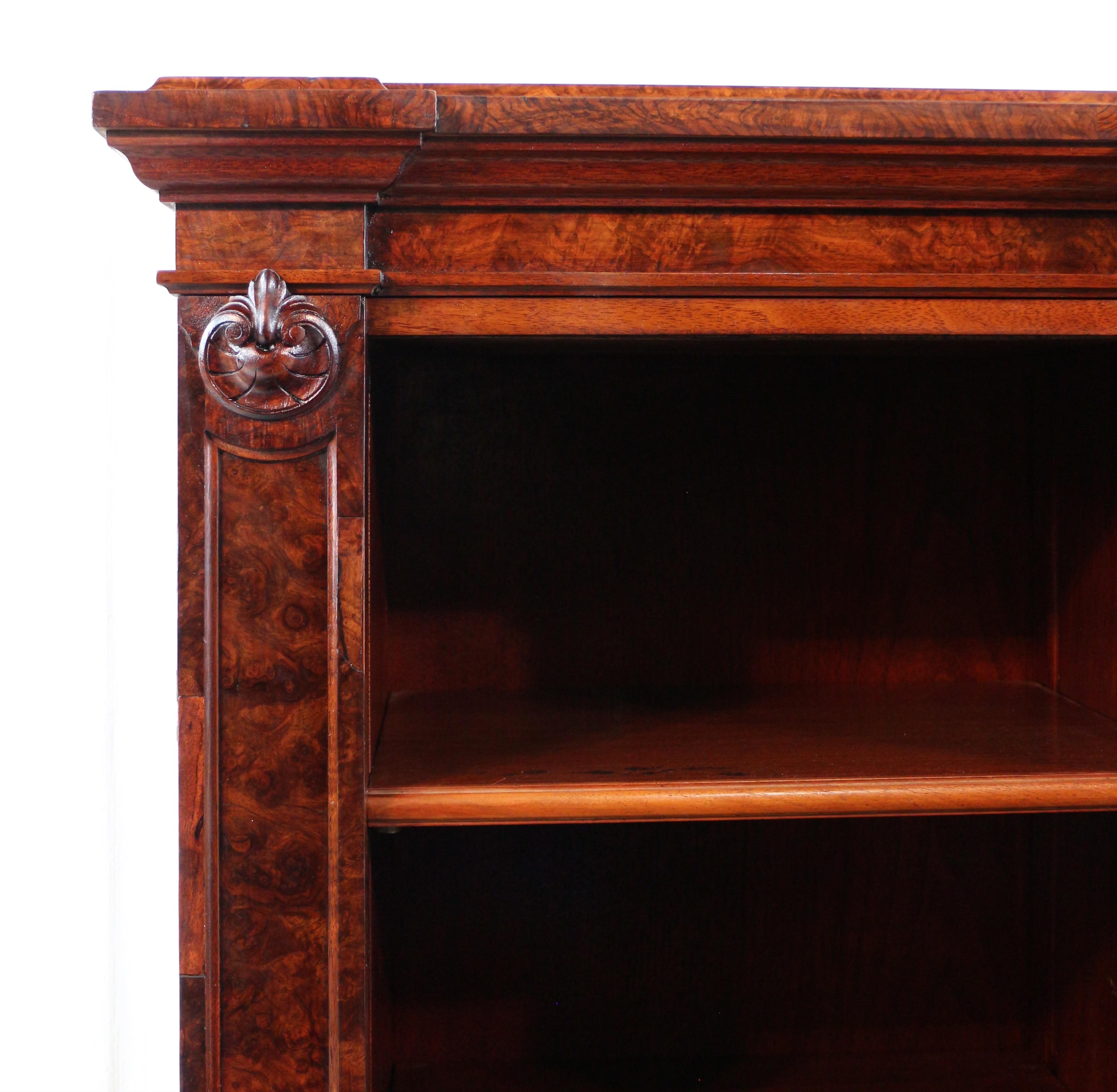 Antique English Victorian Burr Walnut Breakfront Bookcase / Side Cabinet For Sale 5