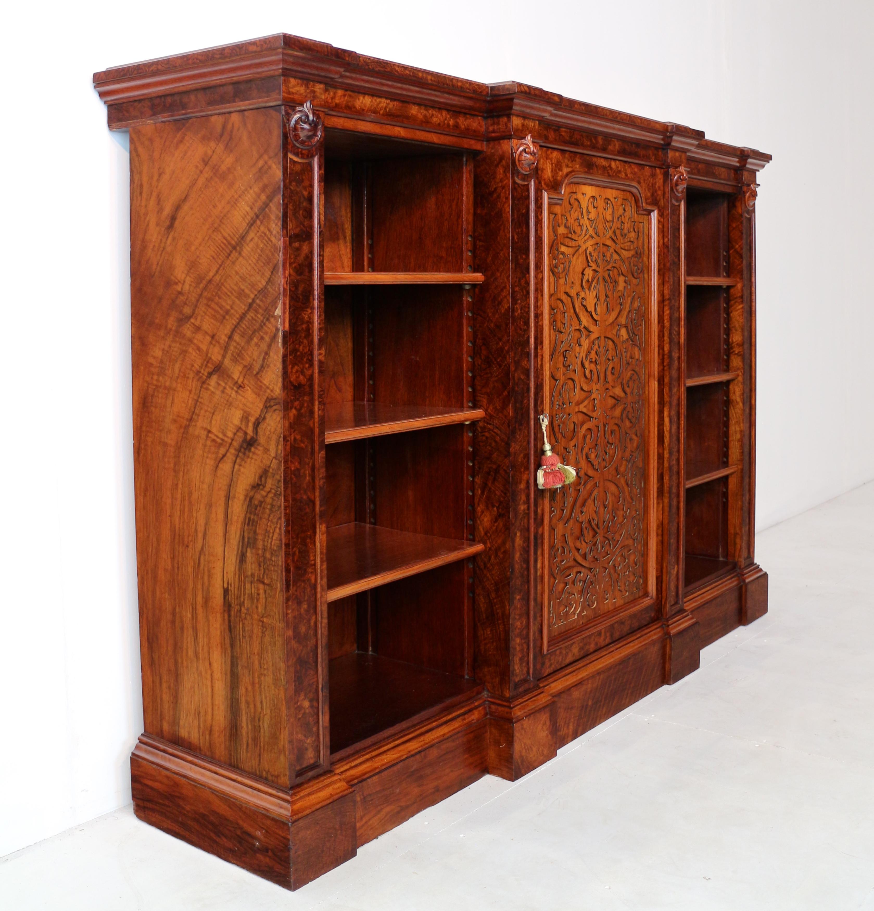 Antique English Victorian Burr Walnut Breakfront Bookcase / Side Cabinet For Sale 12