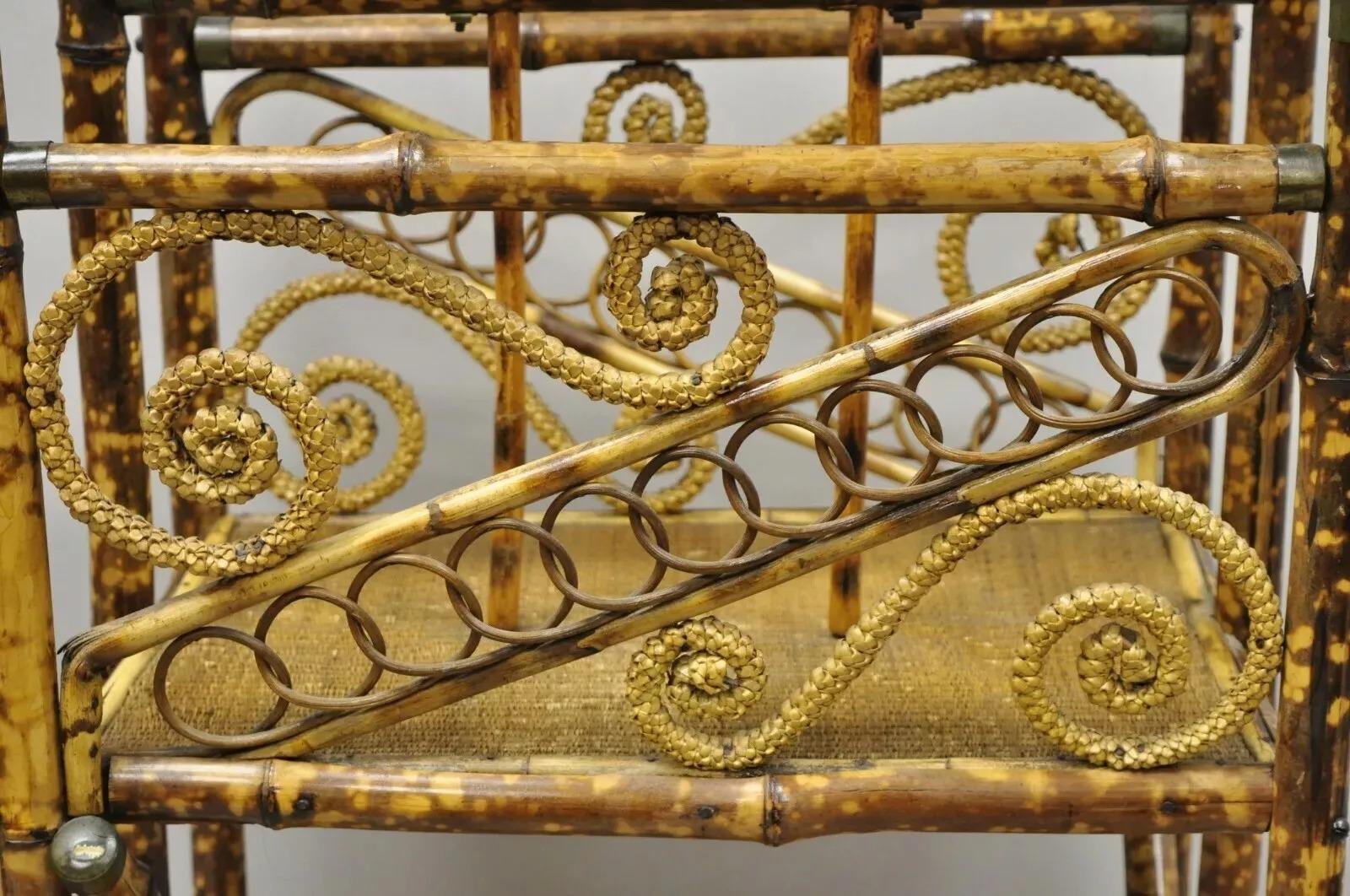 Sconosciuto Antico scaffale di bambù bruciato e carbonizzato inglese per riviste in vendita
