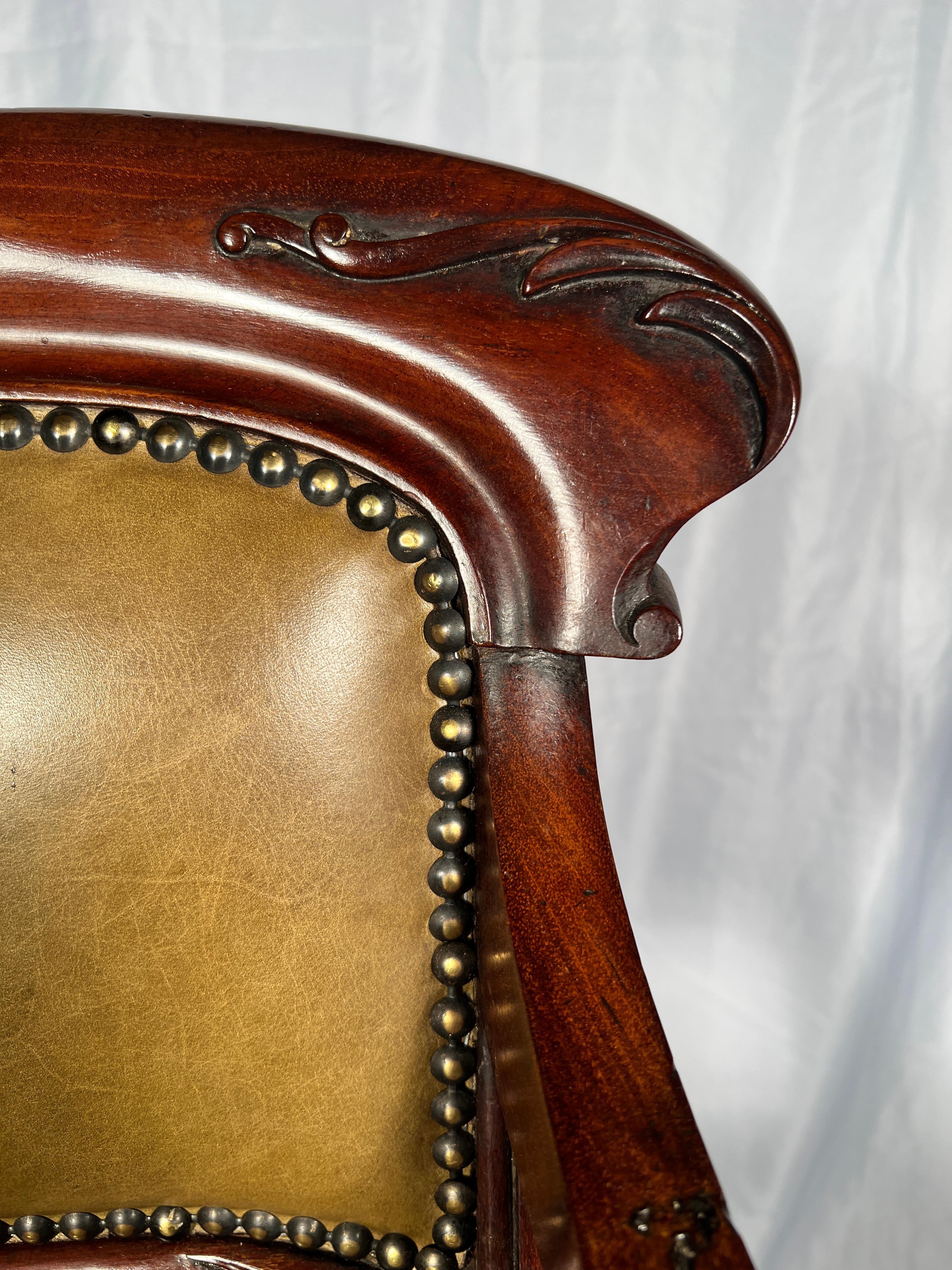 antique love chair