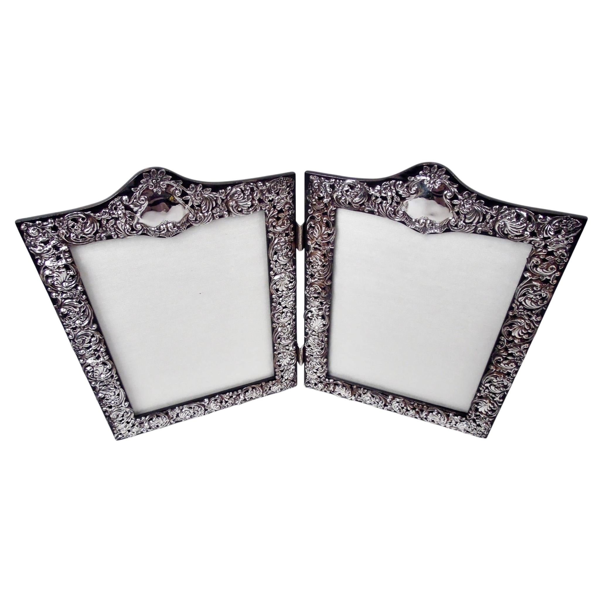 Antique English Victorian Classical Double Diptych Picture Frame For Sale