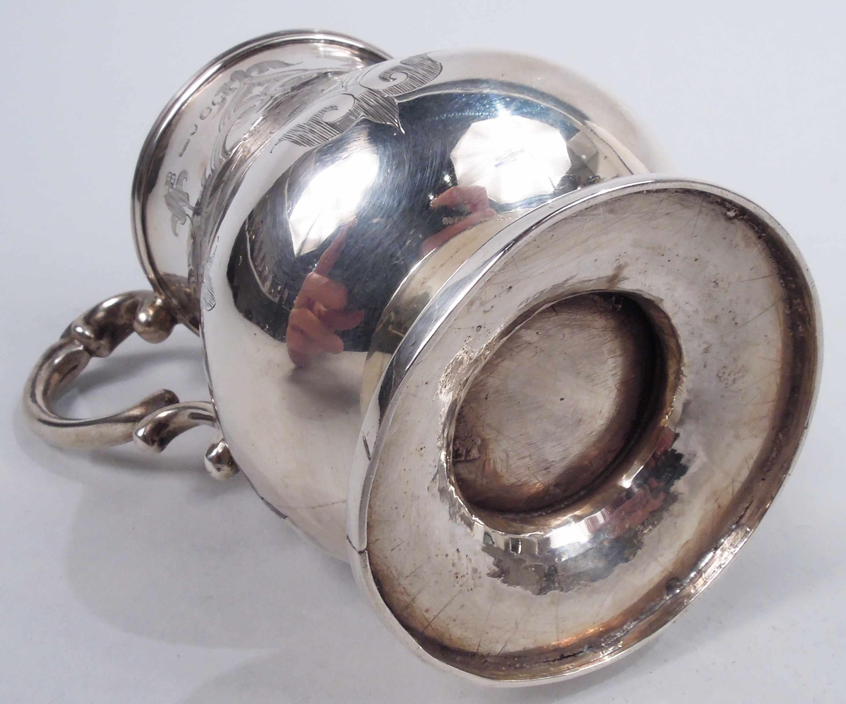 Antique English Victorian Classical Sterling Silver Baby Cup, 1860 For Sale 4