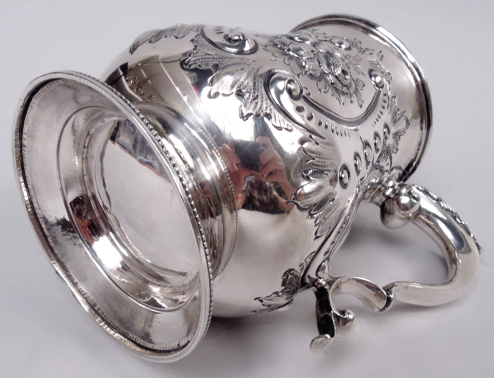 Antique English Victorian Classical Sterling Silver Cann, 1864 For Sale 3