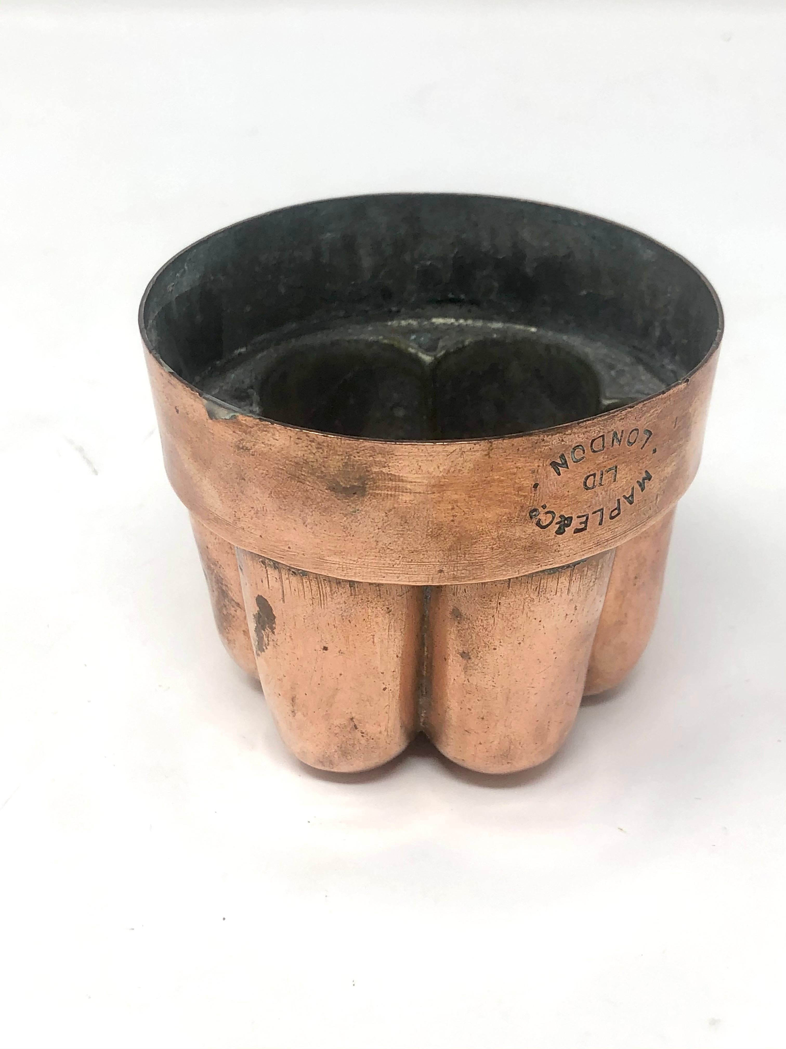 Antiguo molde inglés victoriano de cobre para gelatina, circa 1880 en Bueno estado para la venta en New Orleans, LA