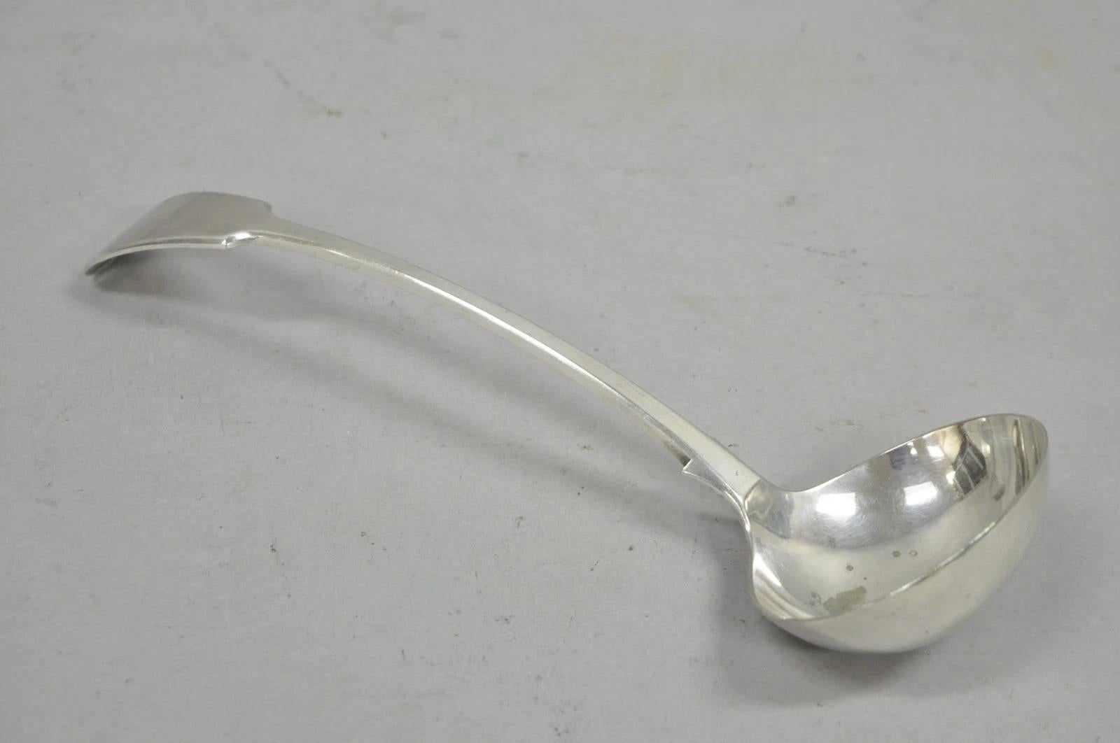 Antico mestolo da zuppa inglese vittoriano Daniel & Arter con motivo a violino e placcato in argento in vendita 4