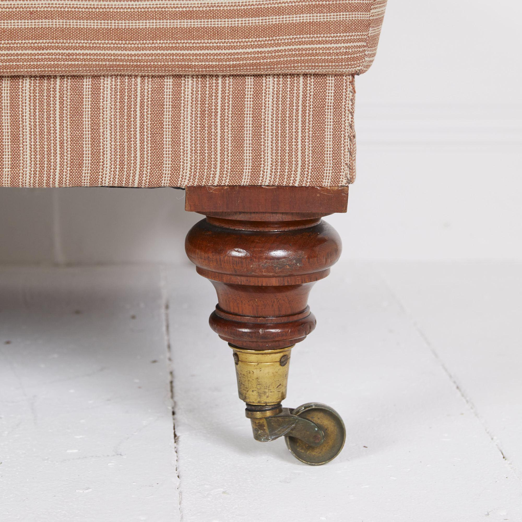 Tabouret ancien anglais victorien daybed ottoman en vente 4