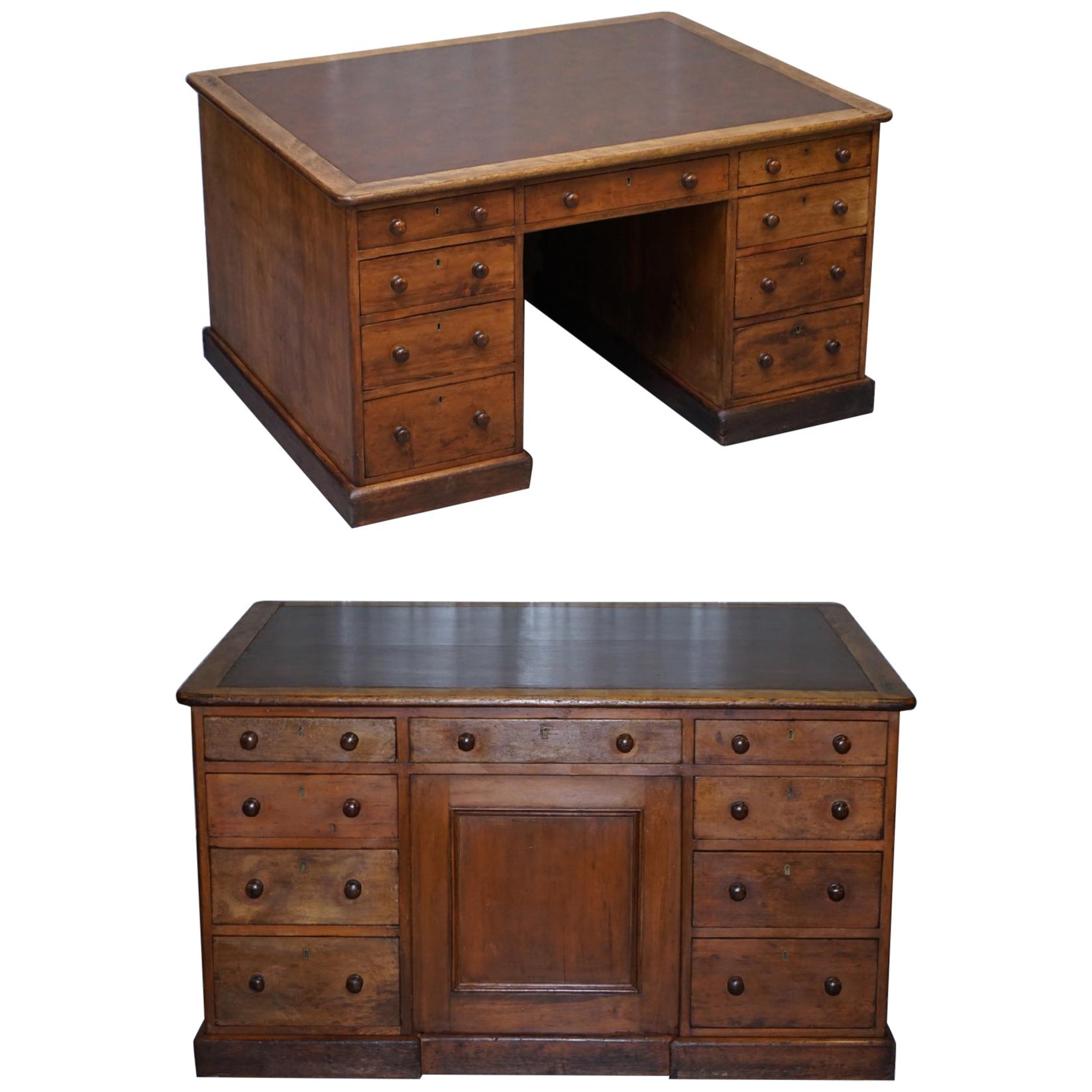Antique English Victorian Double Sided Oak Twin Pedestal 18 Drawer Kneehole Desk For Sale
