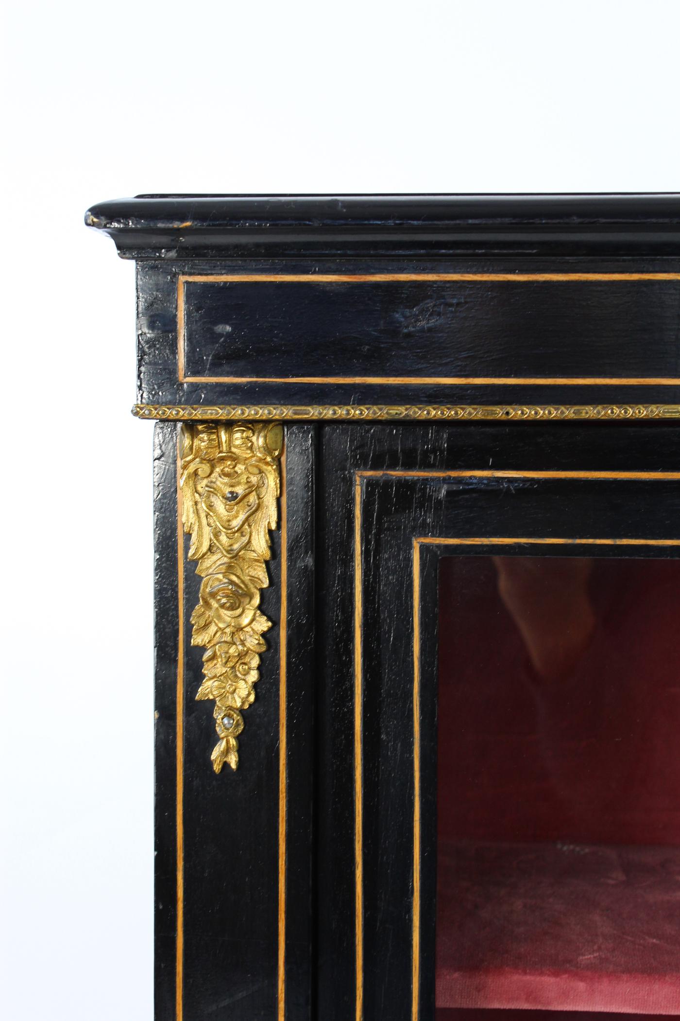 Antique English Victorian Ebonised Pier Cabinet Bookcase Display Unit circa 1880 4