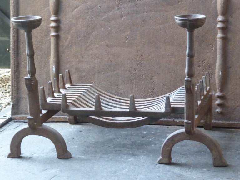 Antique English Victorian Fireplace Grate or Fire Grate, 19th Century