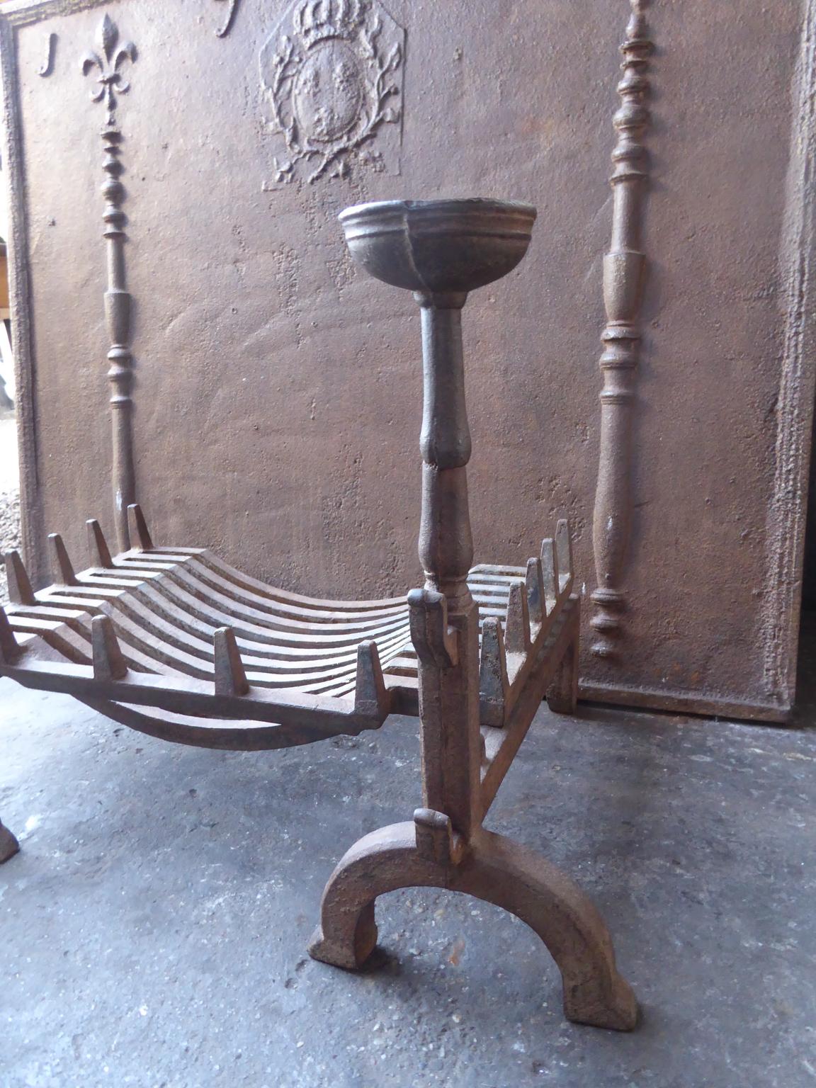 Antique English Victorian Fireplace Grate or Fire Grate, 19th Century 1