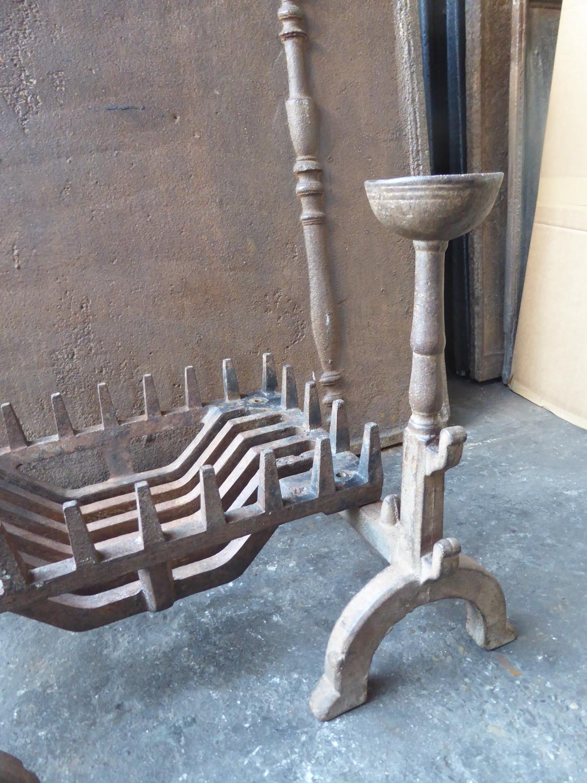  Antique English Victorian Fireplace Grate or Fire Grate, 19th Century 1