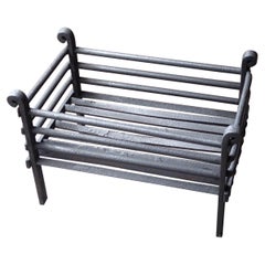 Antique English Victorian Fireplace Grate or Fire Grate, 19th Century