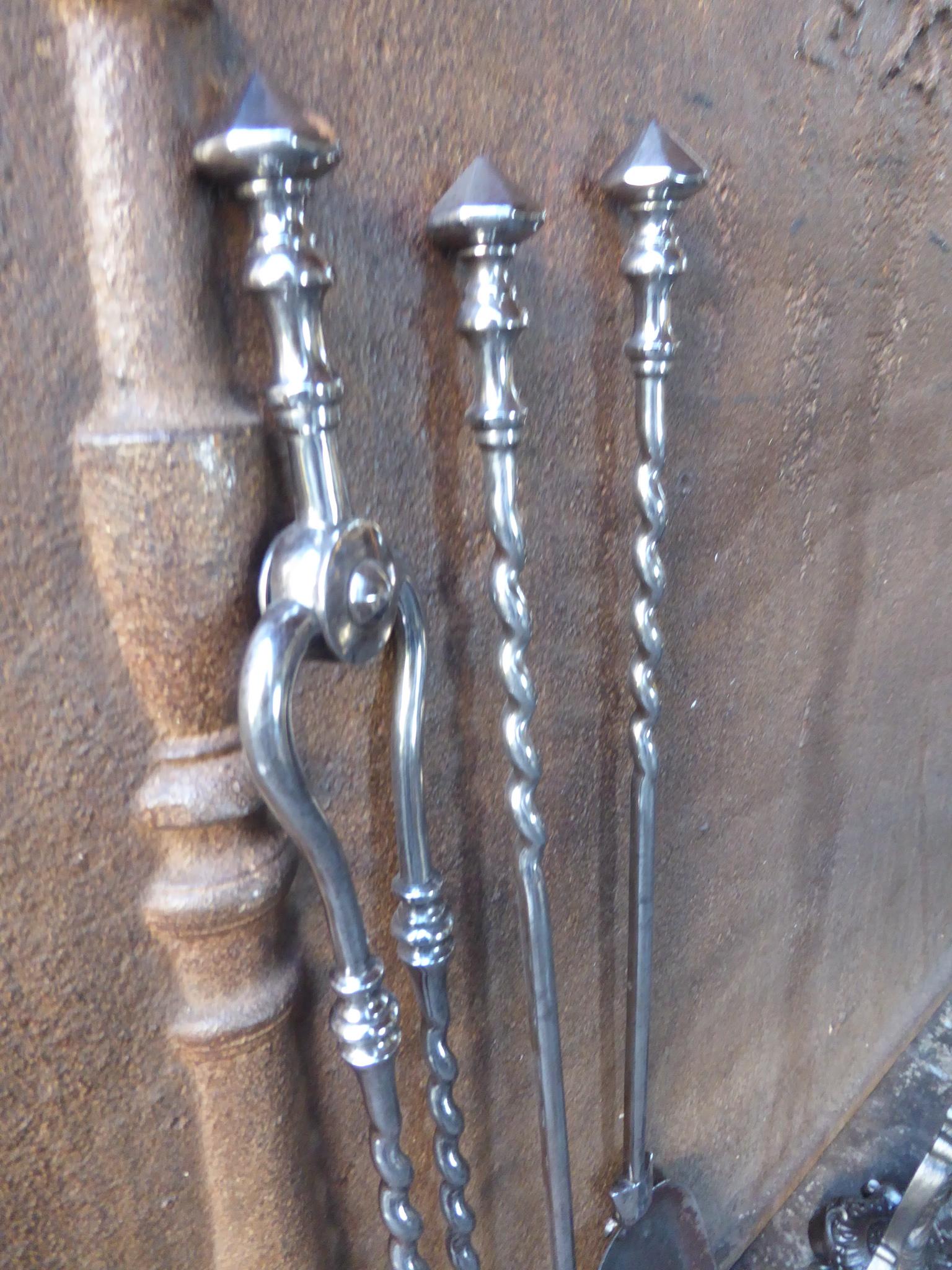Antique English Victorian Fireplace Tools or Fire Tools, 19th Century For Sale 7