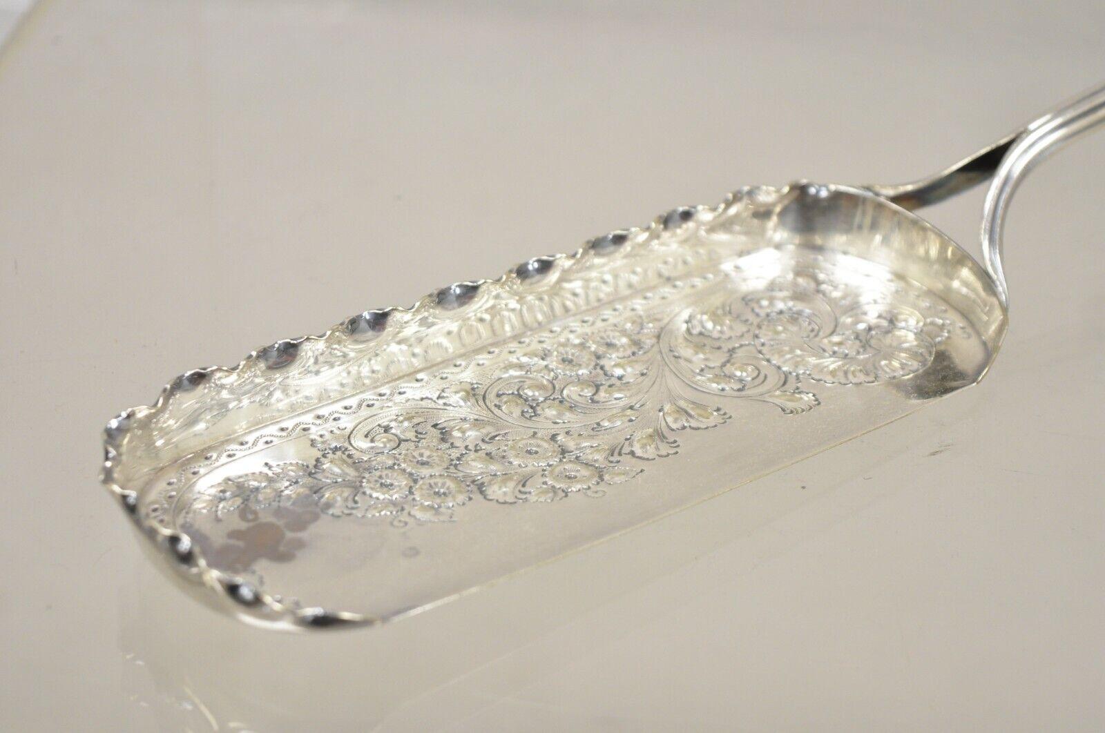 Antique English Victorian Floral Repousse Silver Plated Crumb Scoop Tray In Good Condition For Sale In Philadelphia, PA