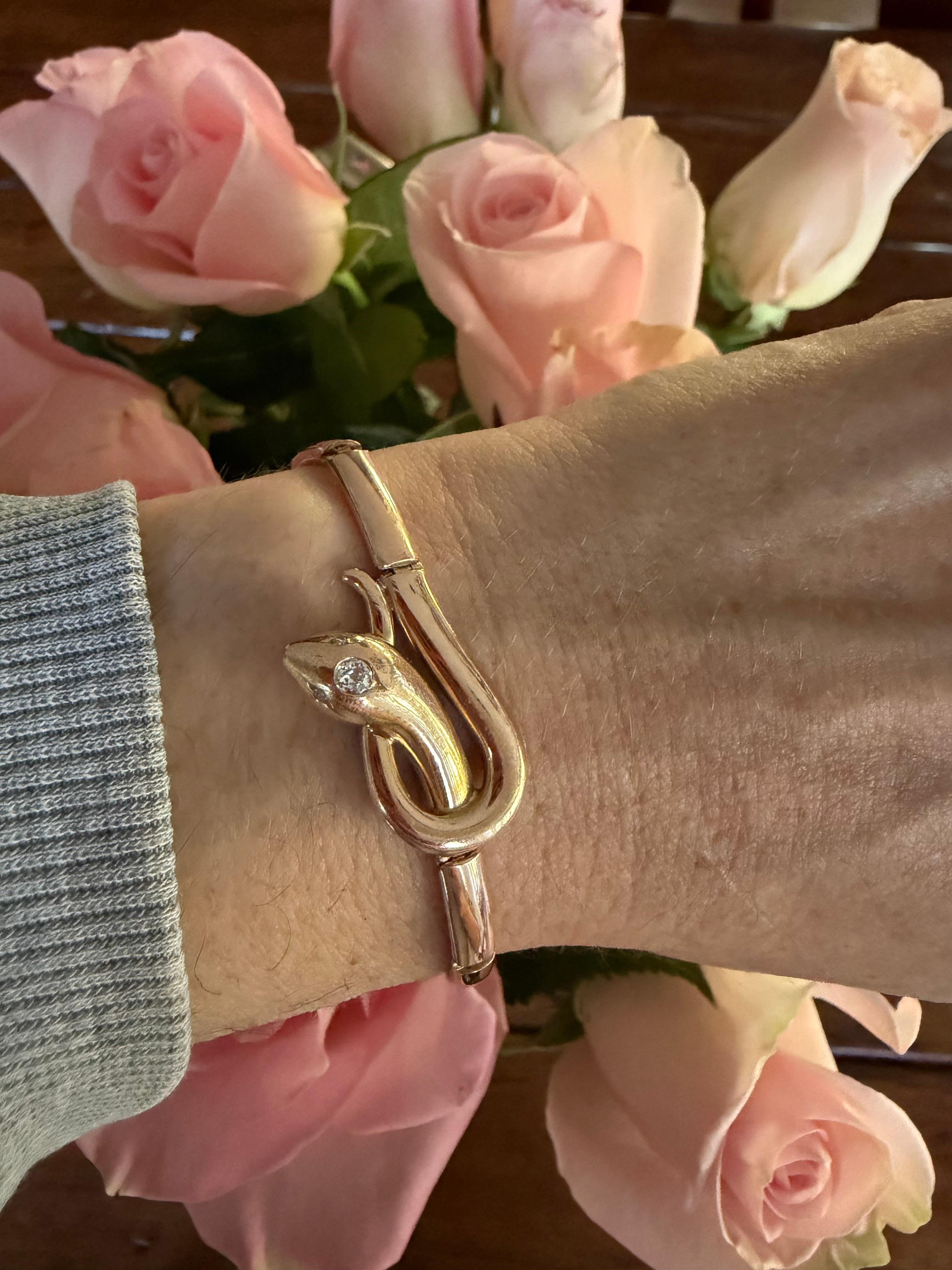 Ancien bracelet anglais victorien en or et diamants à maillons serpents en vente 2