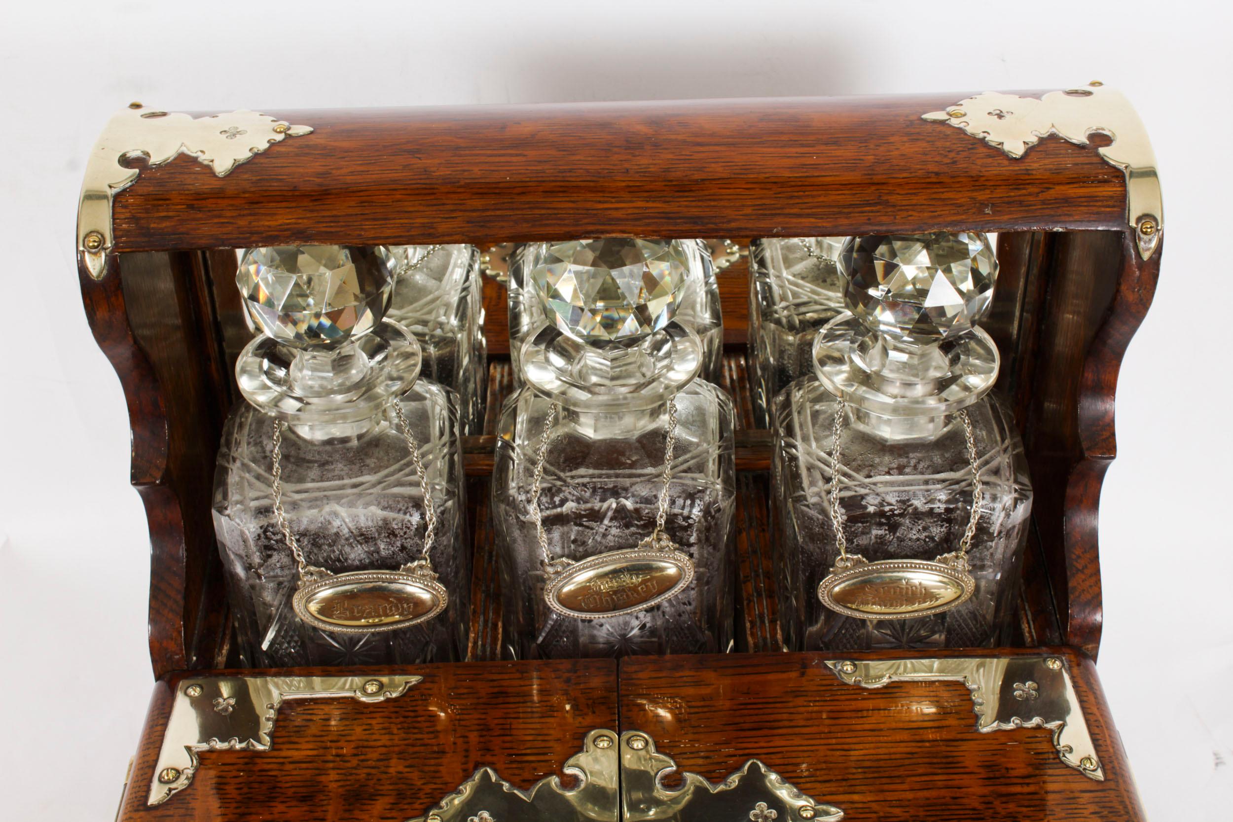 Antique English Victorian Golden Oak 3 Crystal Decanter Tantalus Dry Bar 19th C For Sale 7