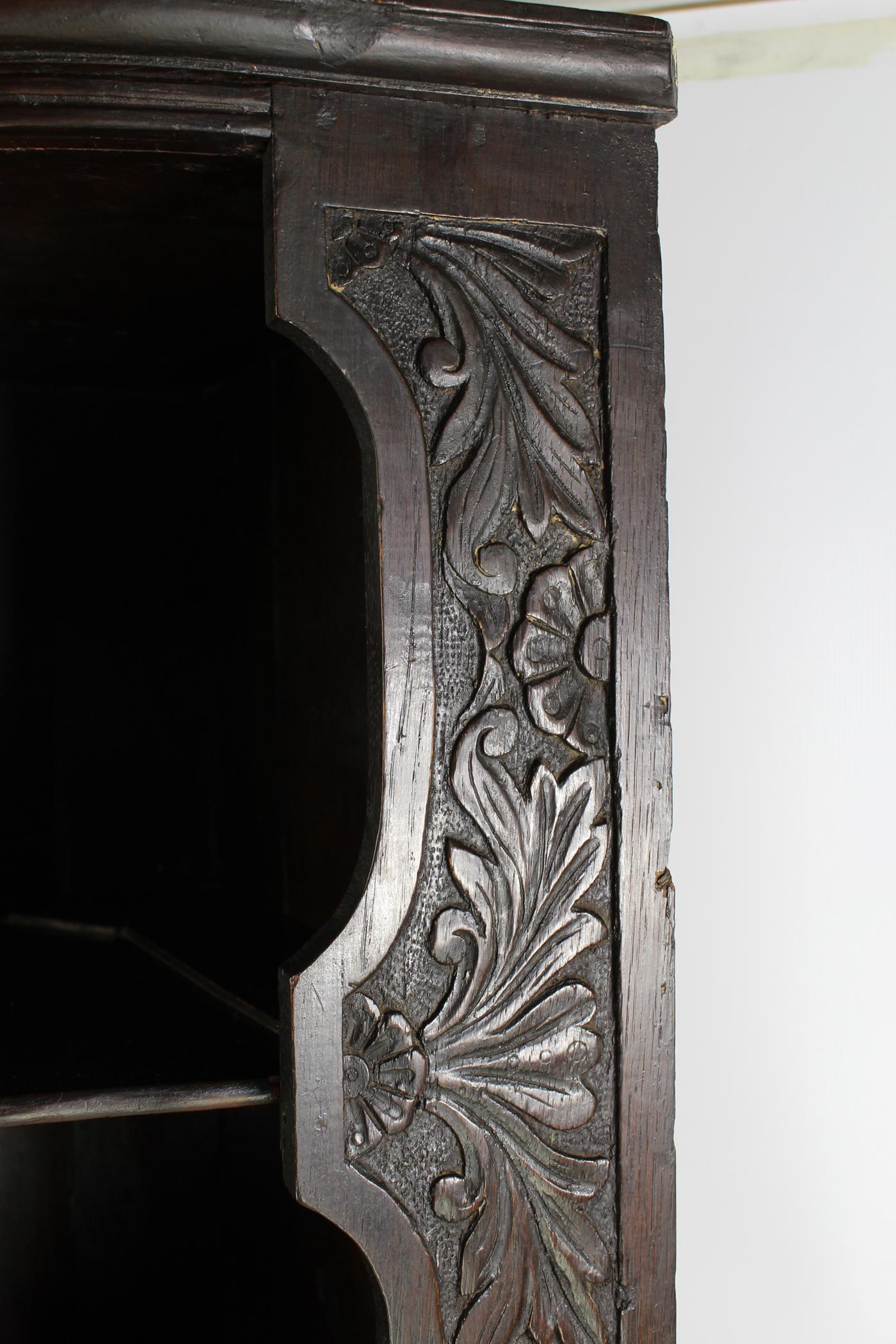 Antique English Victorian Gothic Revival Oak Corner Cupboard Bookcase Shelf Unit 1