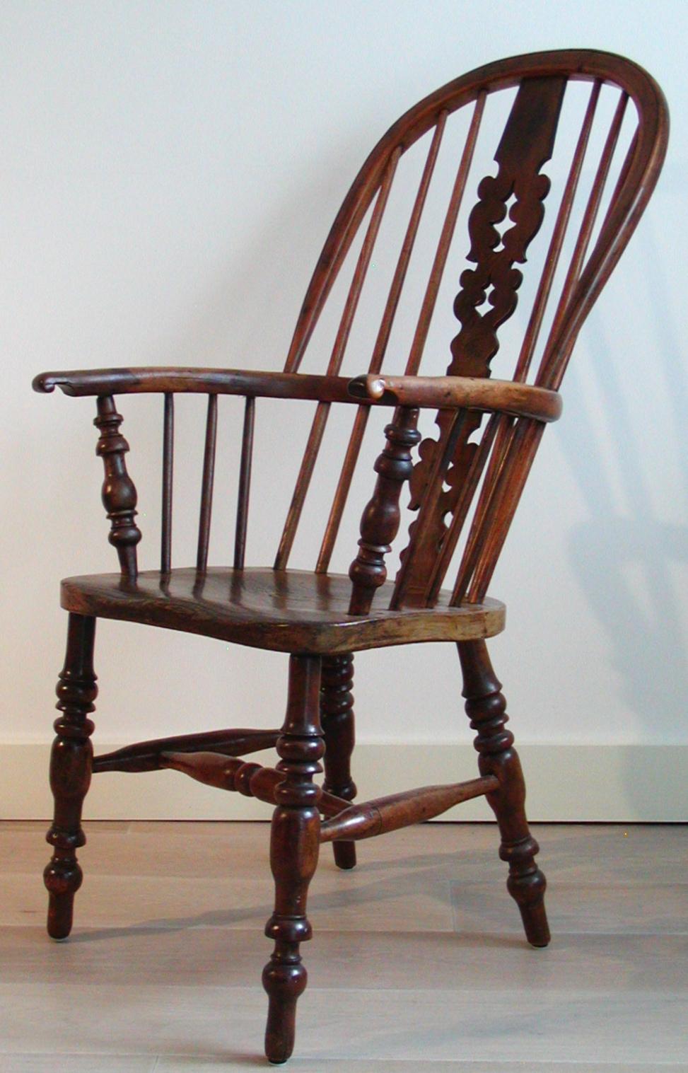 Joinery Antique English Victorian Large High-Back Windsor Armchair For Sale