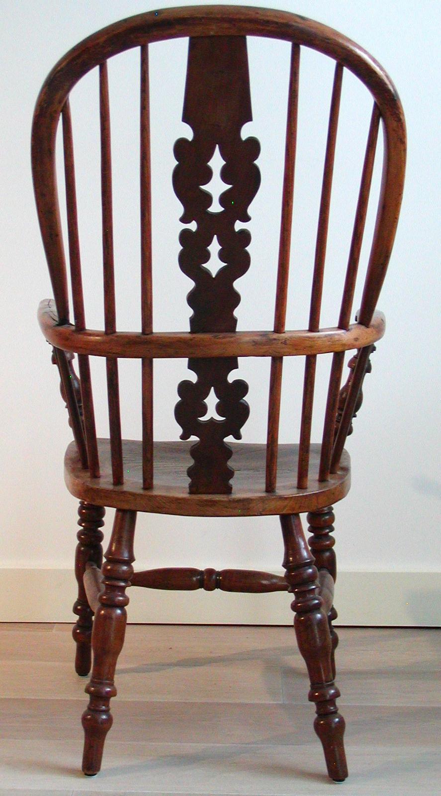 Wood Antique English Victorian Large High-Back Windsor Armchair For Sale